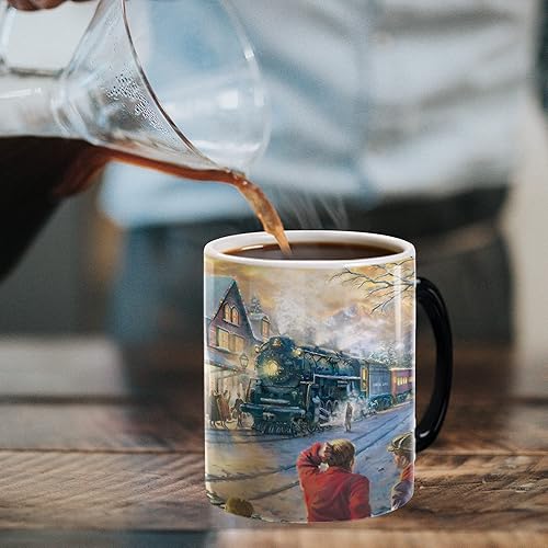 Miniatura 8 de Morphing Mugs Thomas Kinkade - Lionel - All Aboard for Christmas - Estación de tren - Ciudad pequeña - Una taza de cerámica que cambia de color de