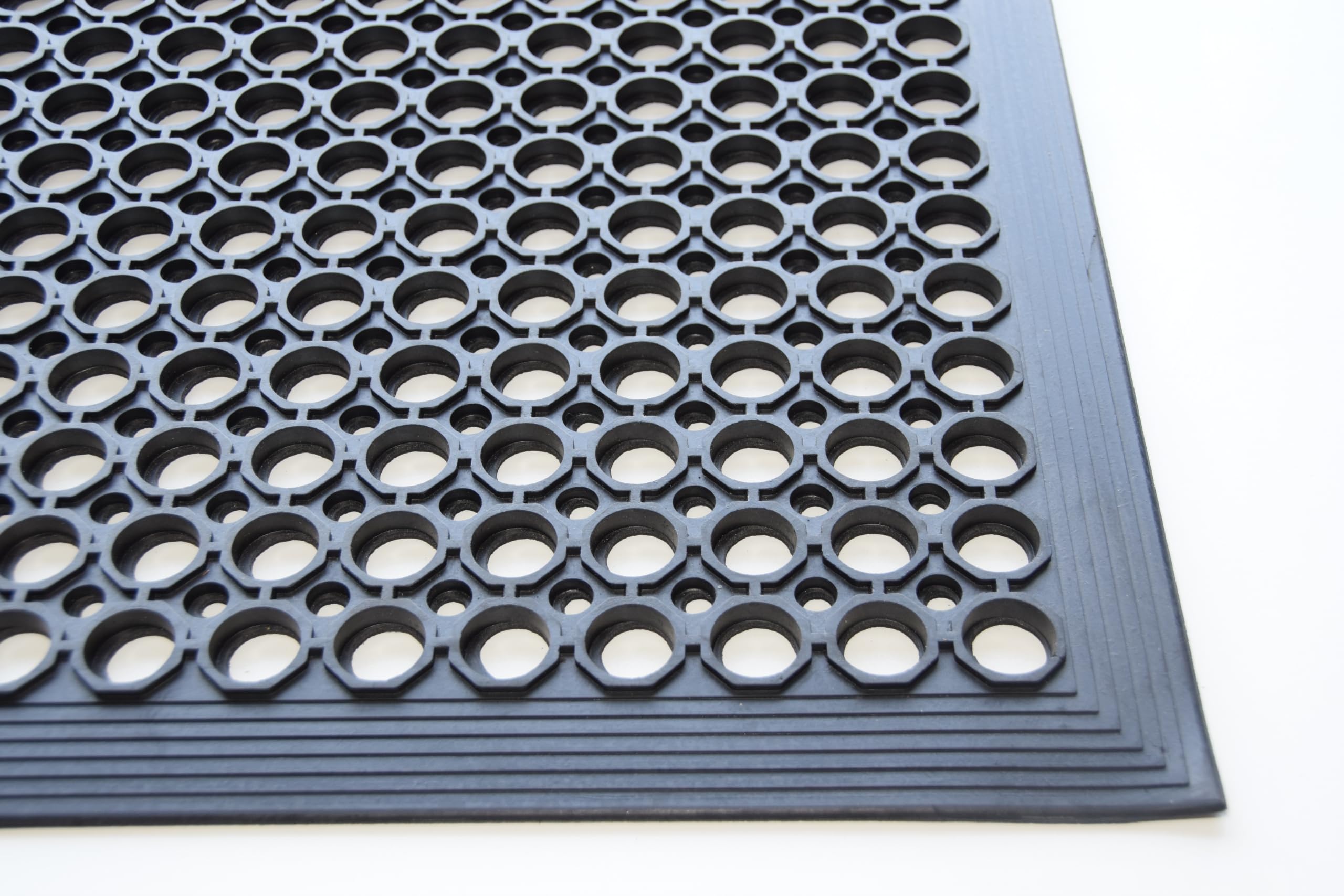 Work Rub | Profi Ringgummimatte | Anti-Ermüdungsmatte | Arbeitsplatzmatte gelocht mit umlaufenden Anlaufschrägen | 100% Naturkautschuk | 15mm hoch | 90cm x 150cm