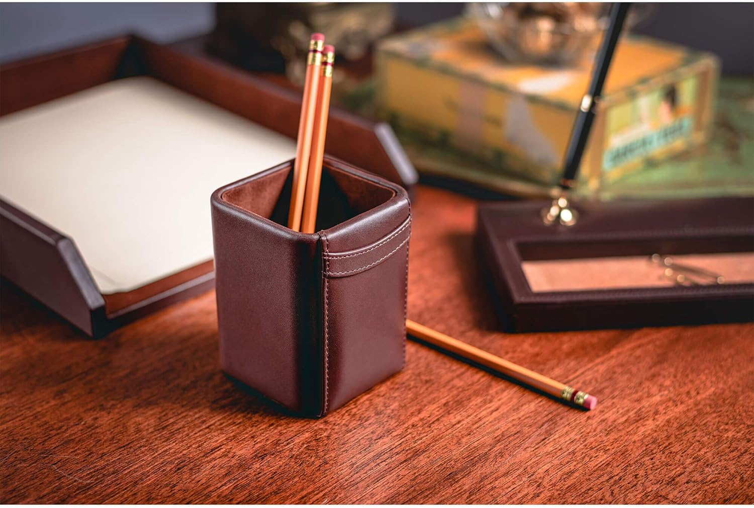 Dacasso Leather Pencil Cup - Luxury Cup Storage for Pens, Pencils, & Office Accessories - Elegant Pen Organizer & Executive Desk Decor - (Chocolate Brown)