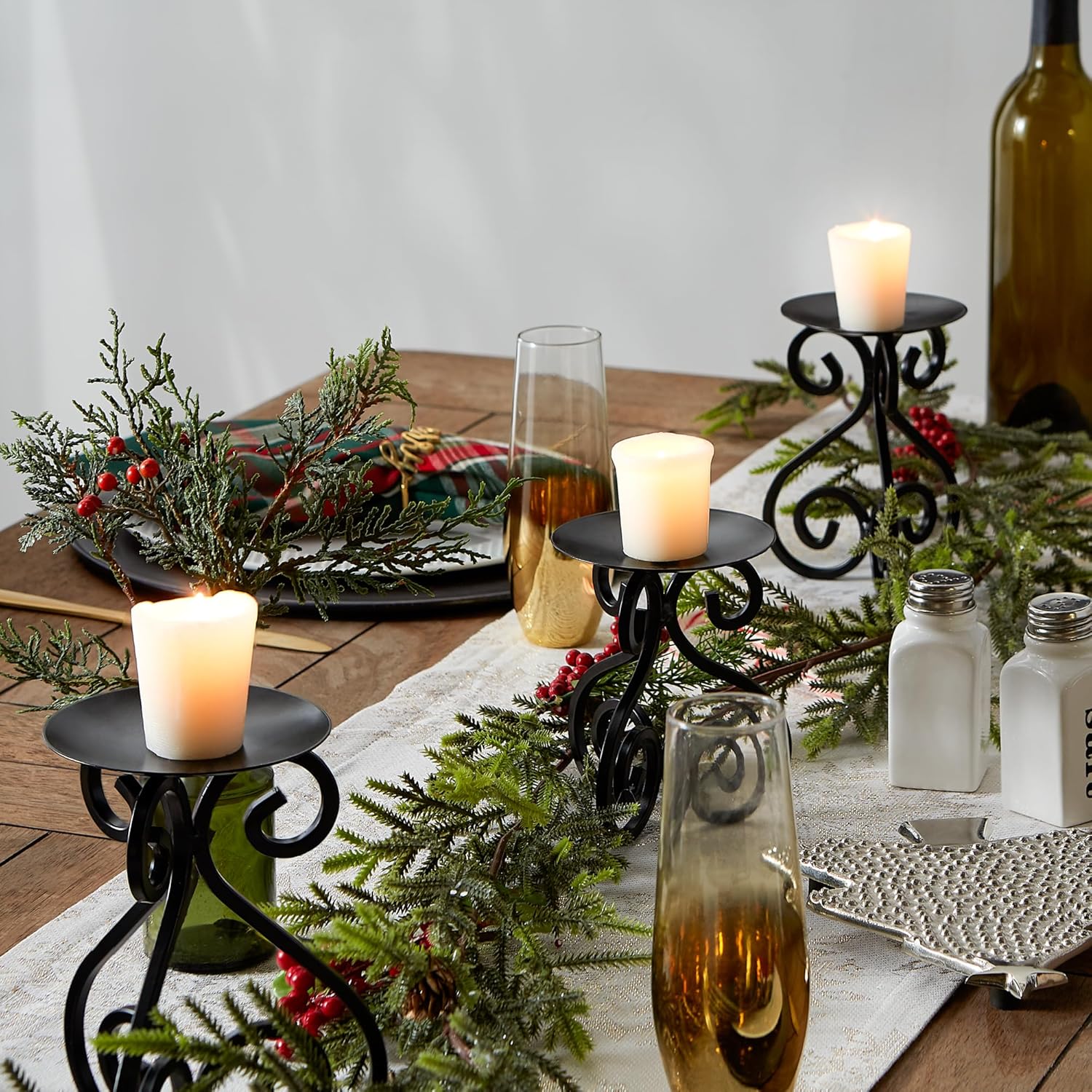 Elegant Scrollwork Canldeholders (Scrollwork)