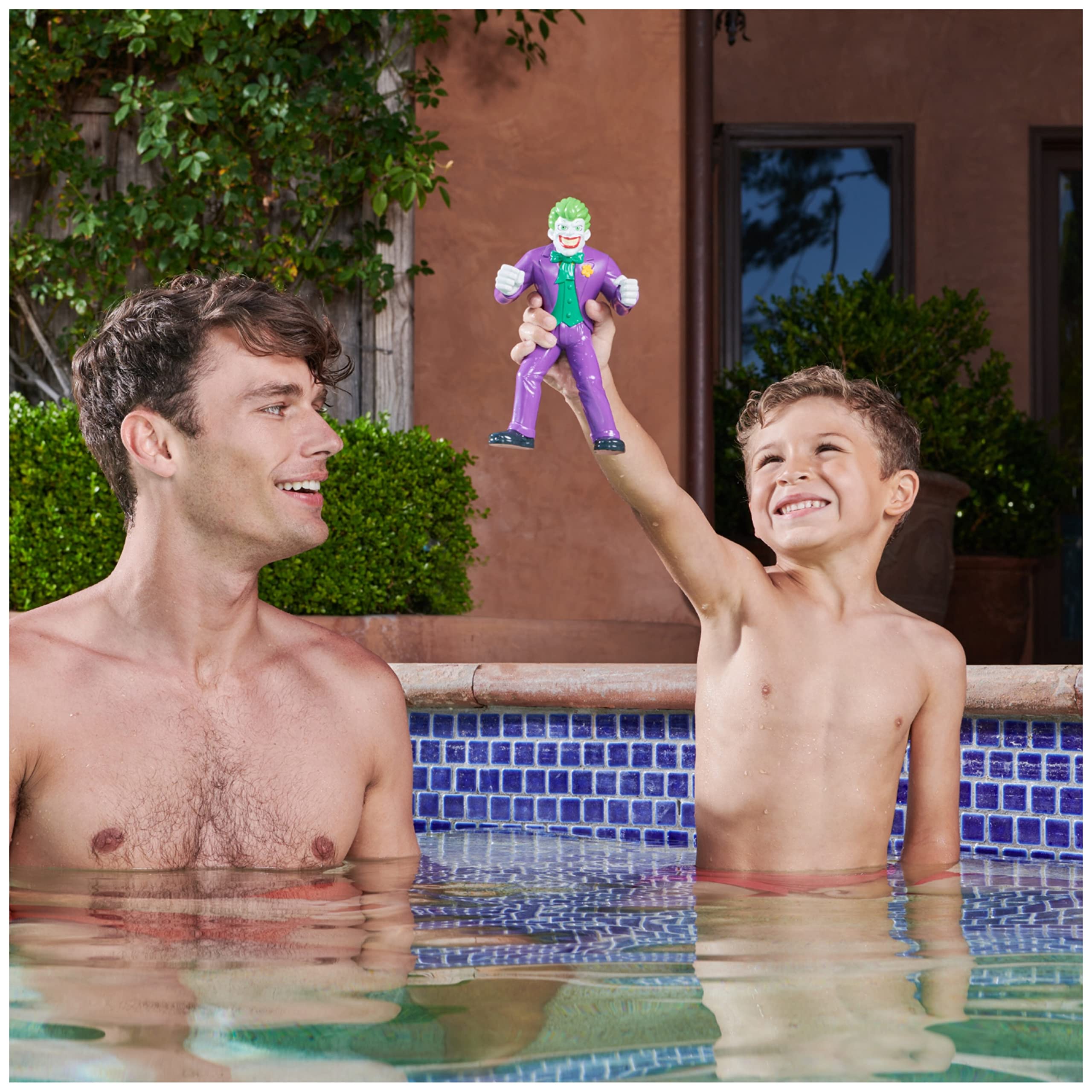Swimways DC Joker pływające figurki do kąpieli, akcesoria do basenu i zabawki basenowe dla dzieci, artykuły imprezowe i zabawki wodne dla dzieci w wieku od 3 lat