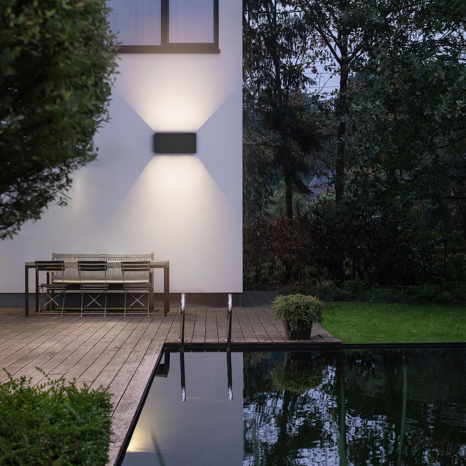 Klighten Lampada da esterno,24W Applique da Parete con sensore di movimento per luci esterni/interni Lampada da parete con fascio regolabile IP65 Impermeabile 4000K,Nero
