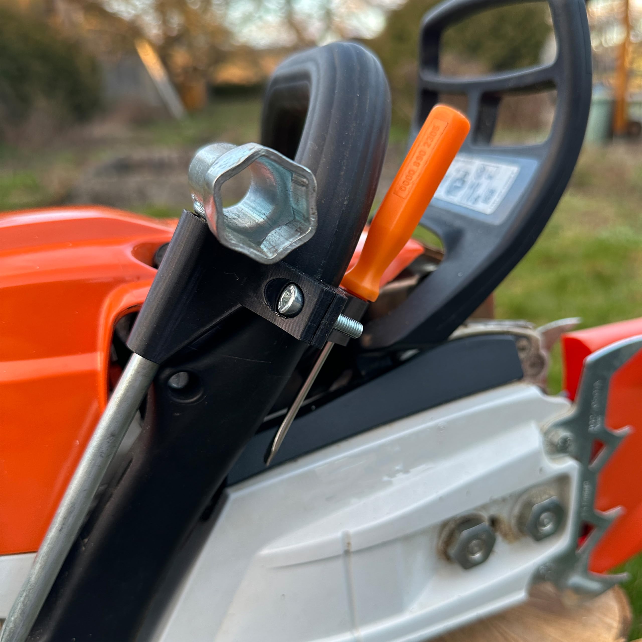 Kombischlüssel Halter Für Motorsägen - Universal Halterung Mit Schraubendreher Für STIHL & Husqvarna