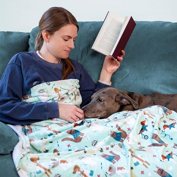 Pupper Snuggles Ultra Plush Comfort Throw Blanket