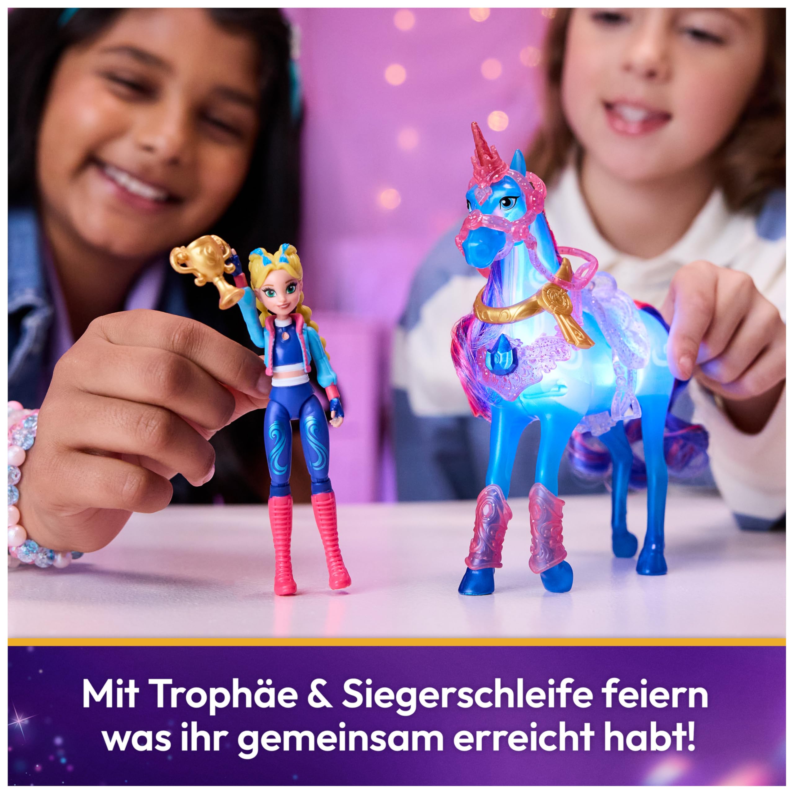 Unicorn Academy - Train and Glow River mit Isabel Set, ca 12 cm Originalfiguren zur Netflix Serie, mit Leuchtfunktion und Trainingszubehörteilen, für Kinder ab 4 Jahren