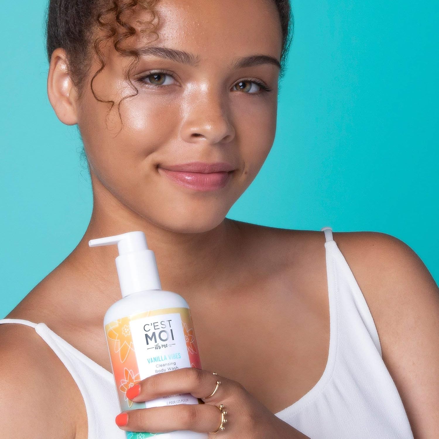 C'est Moi Vanilla Vibes Cleansing Body Wash | Lightly Foaming Formula made with Aloe, Calendula, Cucumber Extract and Avocado Oil, Gentle Cleanser, Hydrating, Refreshing, Clearing, 10 fl oz.