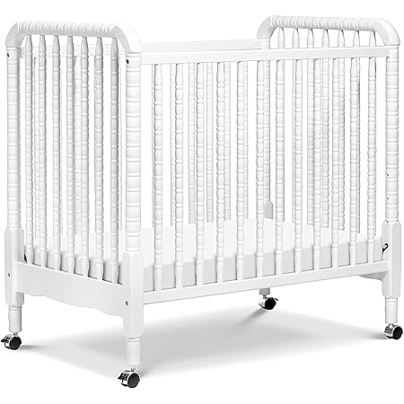 DaVinci Jenny Lind 3-in-1 Convertible Mini Crib in White, Removable Wheels, Greenguard Gold Certified