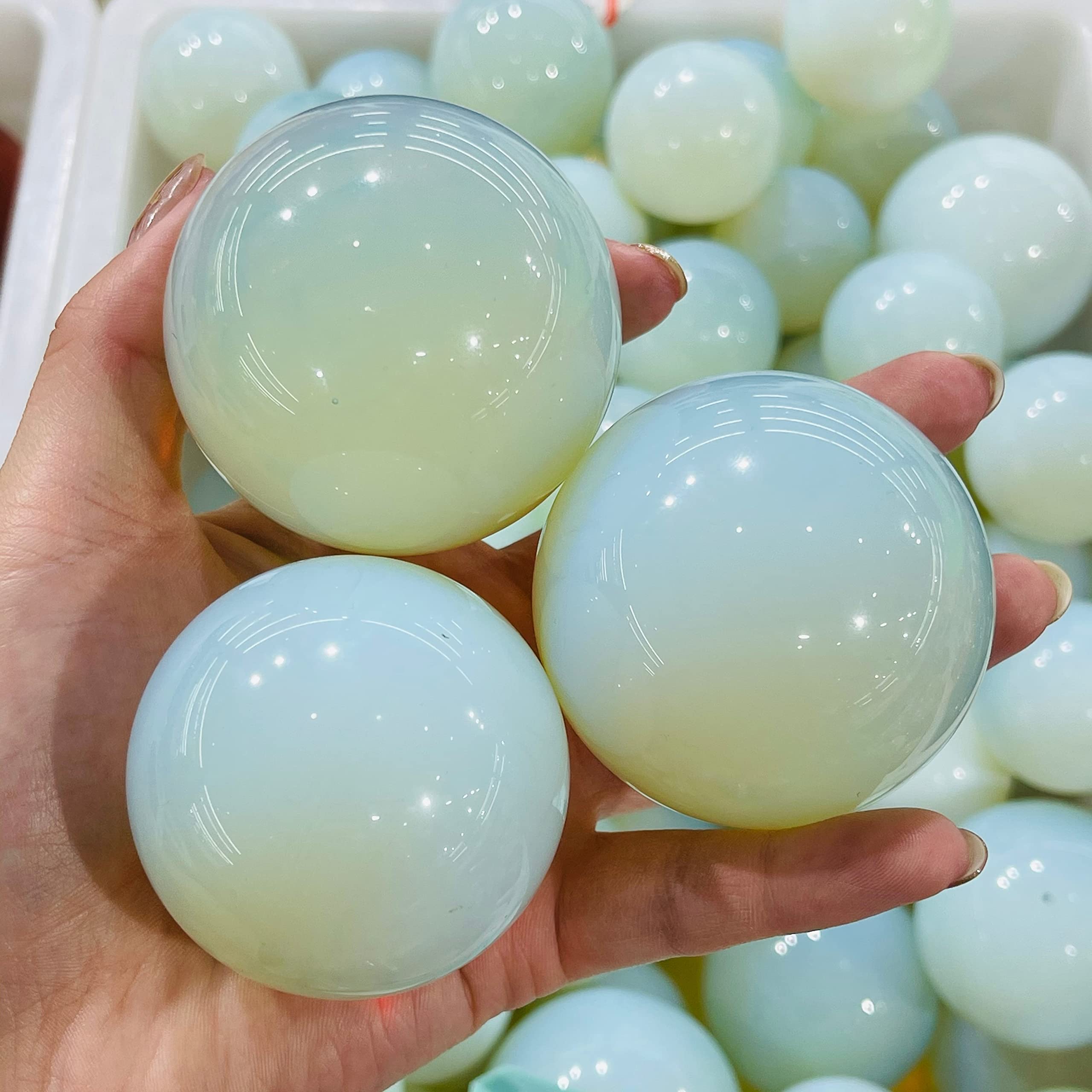 Ópalo de cristal natural pulido a mano, piedra preciosa curada de calidad coleccionista