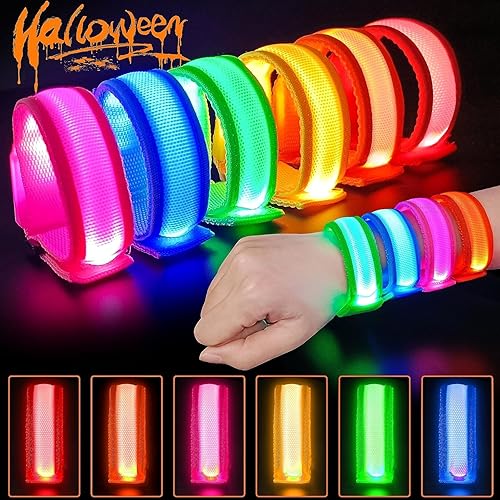 Miniatura 3 de GIFTINBOX 126 pulseras con luz LED para niños y adultos, muñequeras de brazo intermitentes que brillan en la oscuridad, suministros de fiesta para