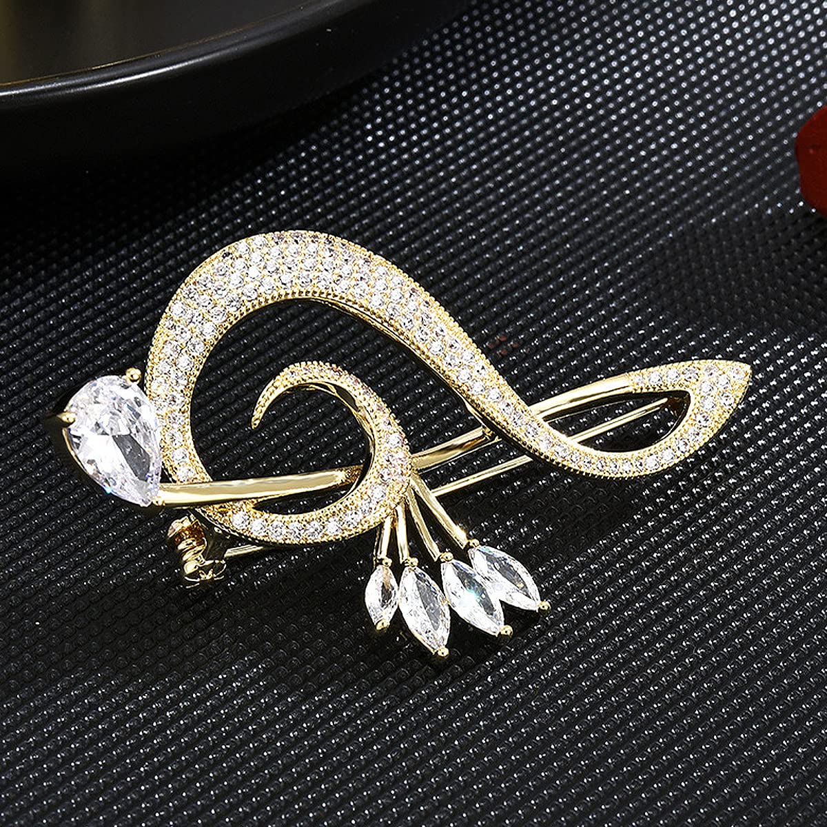 Spilla a Forma di Nota Musicale per Donna, Gioiello alla Moda, da Bavero Color Oro, con zirconi, Regalo per Insegnanti.