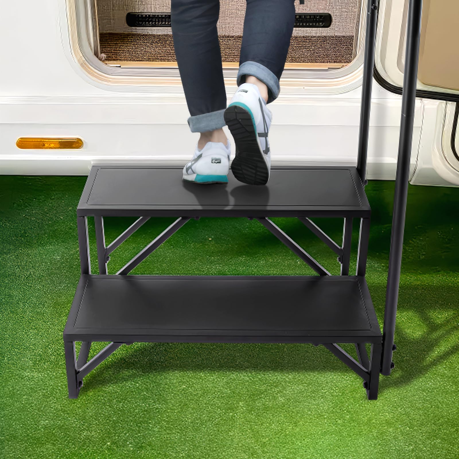 VEVOR Gradini per Camper, Scale per Camper a 2 Gradini, Capacità di Carico di 440 LBS, Acciaio al Carbonio Addensato, con Corrimano, Gradini Antiscivolo per Ingresso e Uscita Sicuri, Adatto per Camper