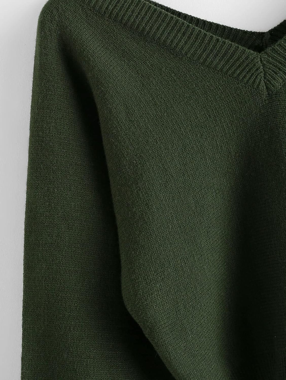 ZAFUL Women's Raglan Long Sleeve Double Side V Neck Short Crop Sweater Casual Loose Fit Knit Top Sweaters - Image 6