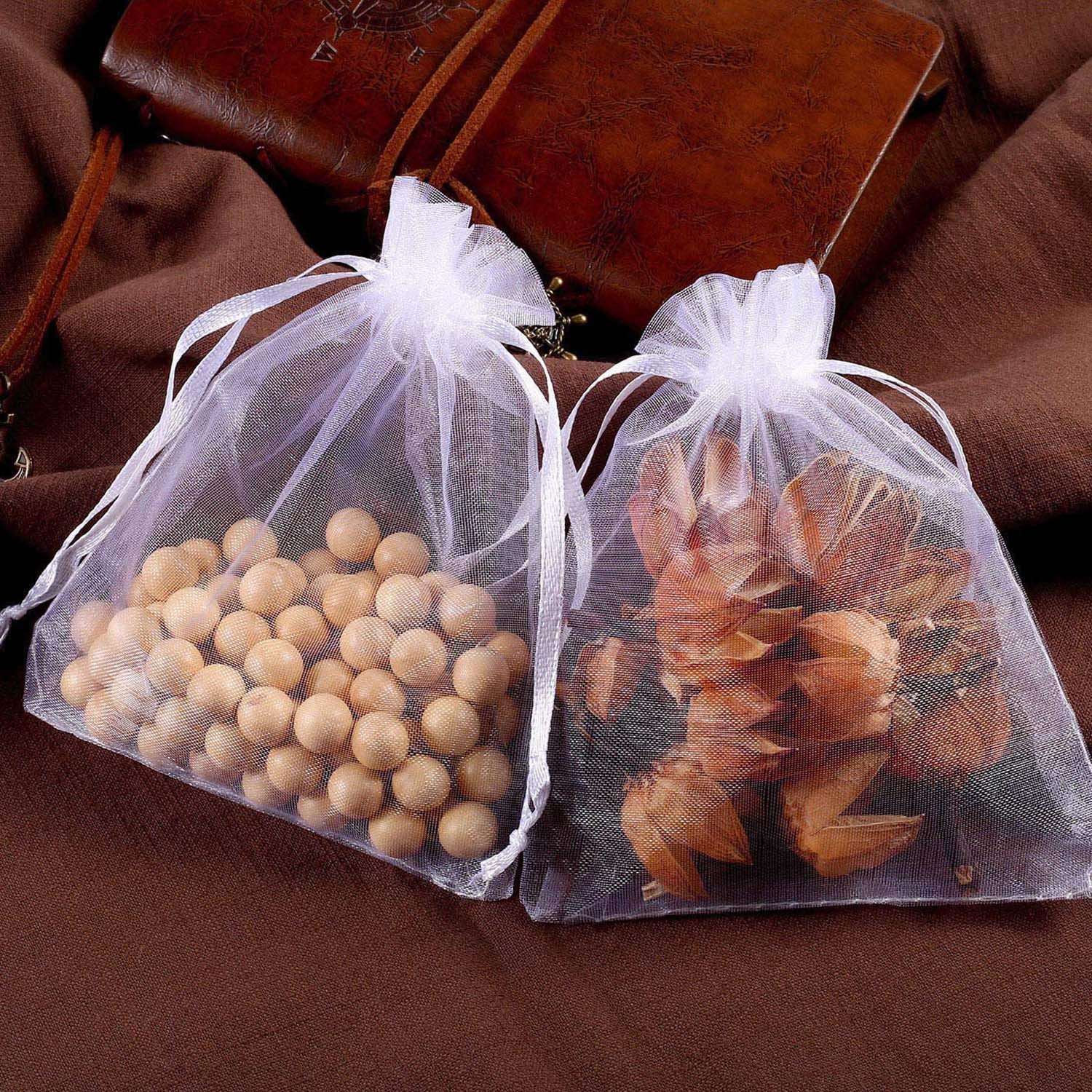 2410-23 ミニストラップサシェ 香り袋 2個組 ミモザ柄＊刺繍レース 水色 2410-23 ミニストラップサシェ 香り袋 2個組 ミモザ柄＊刺繍