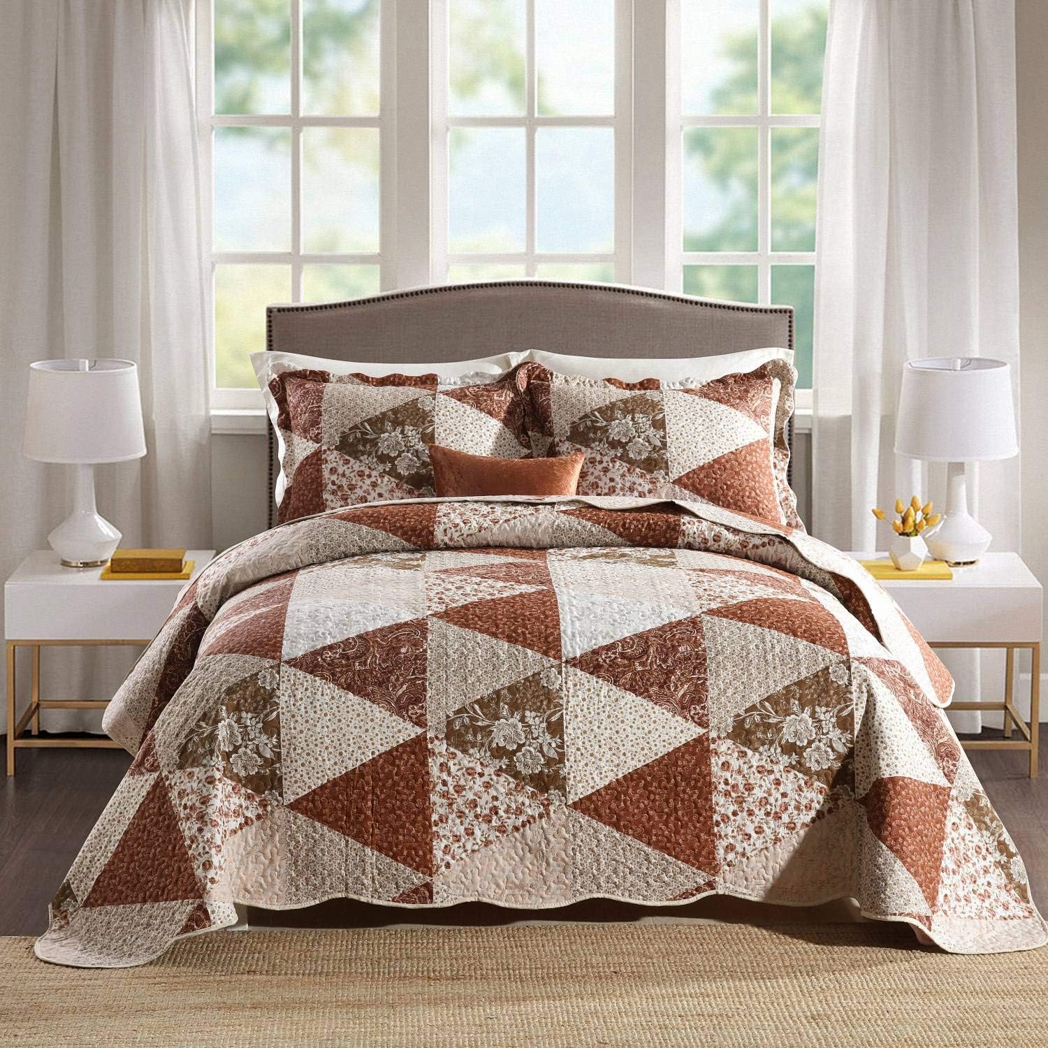 HoneiLife Quilt Set Queen Size - 3 Piece Microfiber Quilts Reversible Bedspreads Patchwork Coverlets Floral Bedding Set All Season Quilts with Triangle and Floral Print Pattern,Queen Size