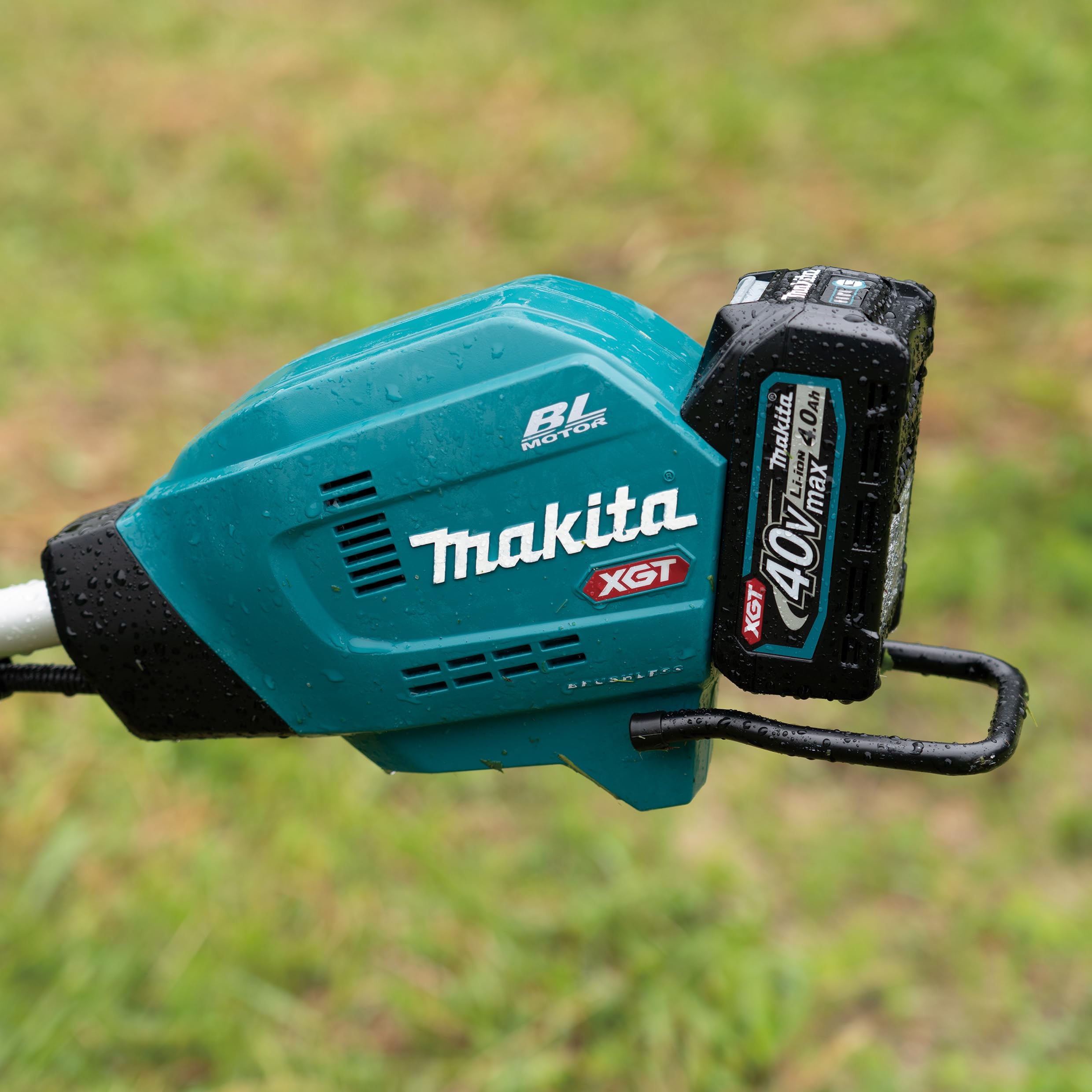 Makita UR006GZ06 - Desbrozadora con batería (40 V máx., Mango de Dos Manos (sin batería, sin Cargador)