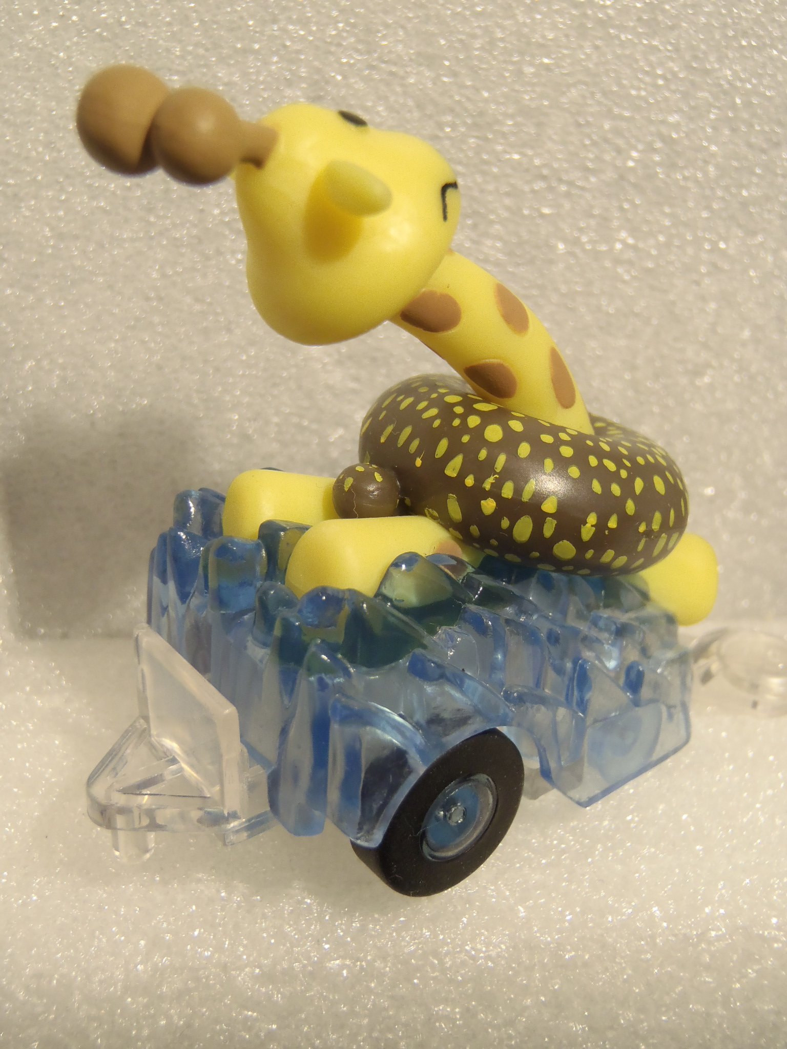 ミスド懸賞 ミスターロボット 2648d2feb8096ca2c215f3881c12eb