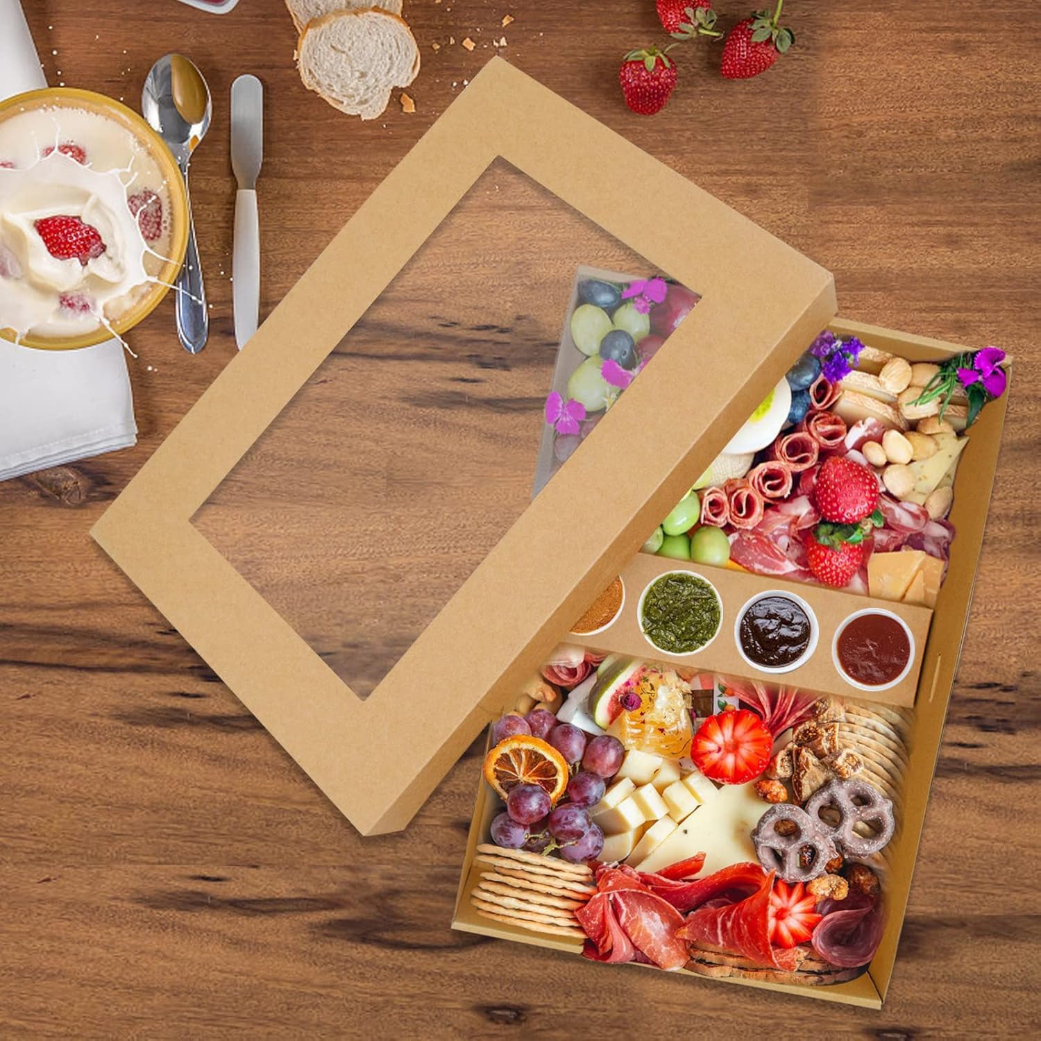 Bandeja grande para servir con tapa (resistente) – 10 juegos de cajas desechables de cartón con insertos de taza, recipientes a prueba de aceite para llevar para 5-8 invitados, ideal para