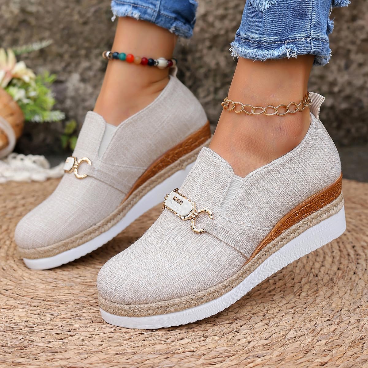 Women's Large-Size Platform Casual Shoes - Comfortable and Simple, Suitable for Outdoor use.
