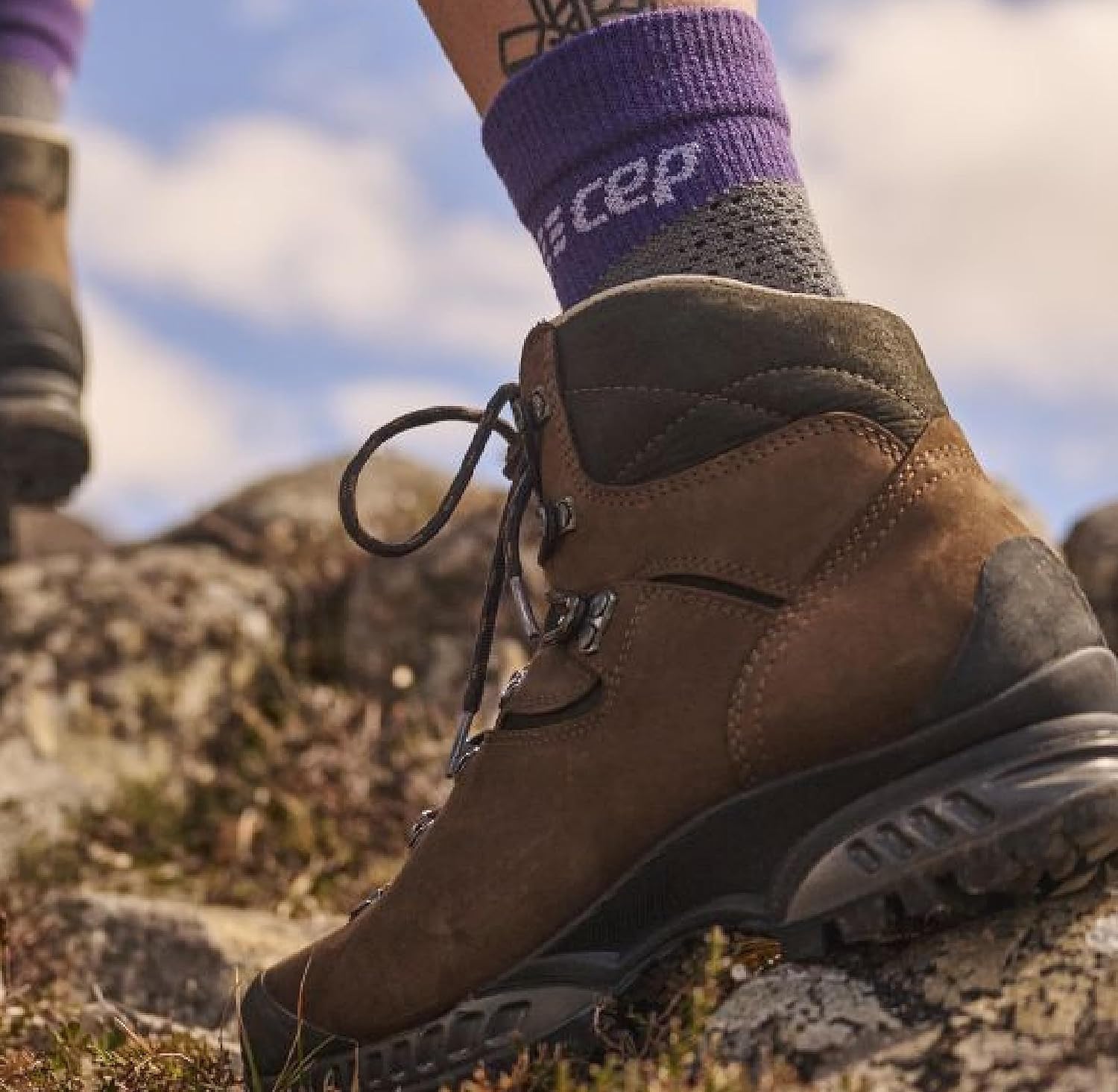 CEP Men's Crew Hiking Socks - Mid Cut Max Cushion Merino Wool Ankle Outdoor Trail Compression Socks