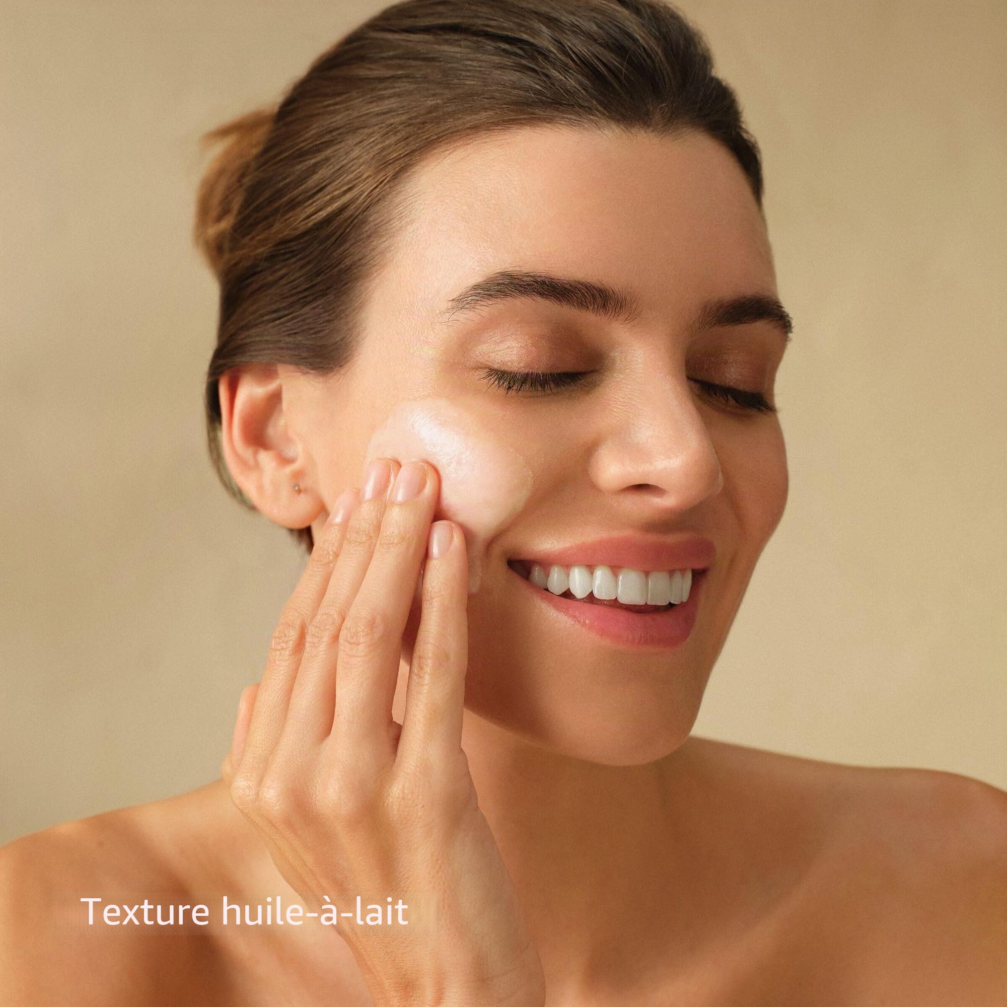 ISDIN Isdinceutics Essential Cleansing (200 ml) | Huile Nettoyante Visage Douce et Légère, Texture Huile-en-Lait | Élimine Maquillage et Crème Solaire | 85% d'Ingrédients d'Origine Naturelle