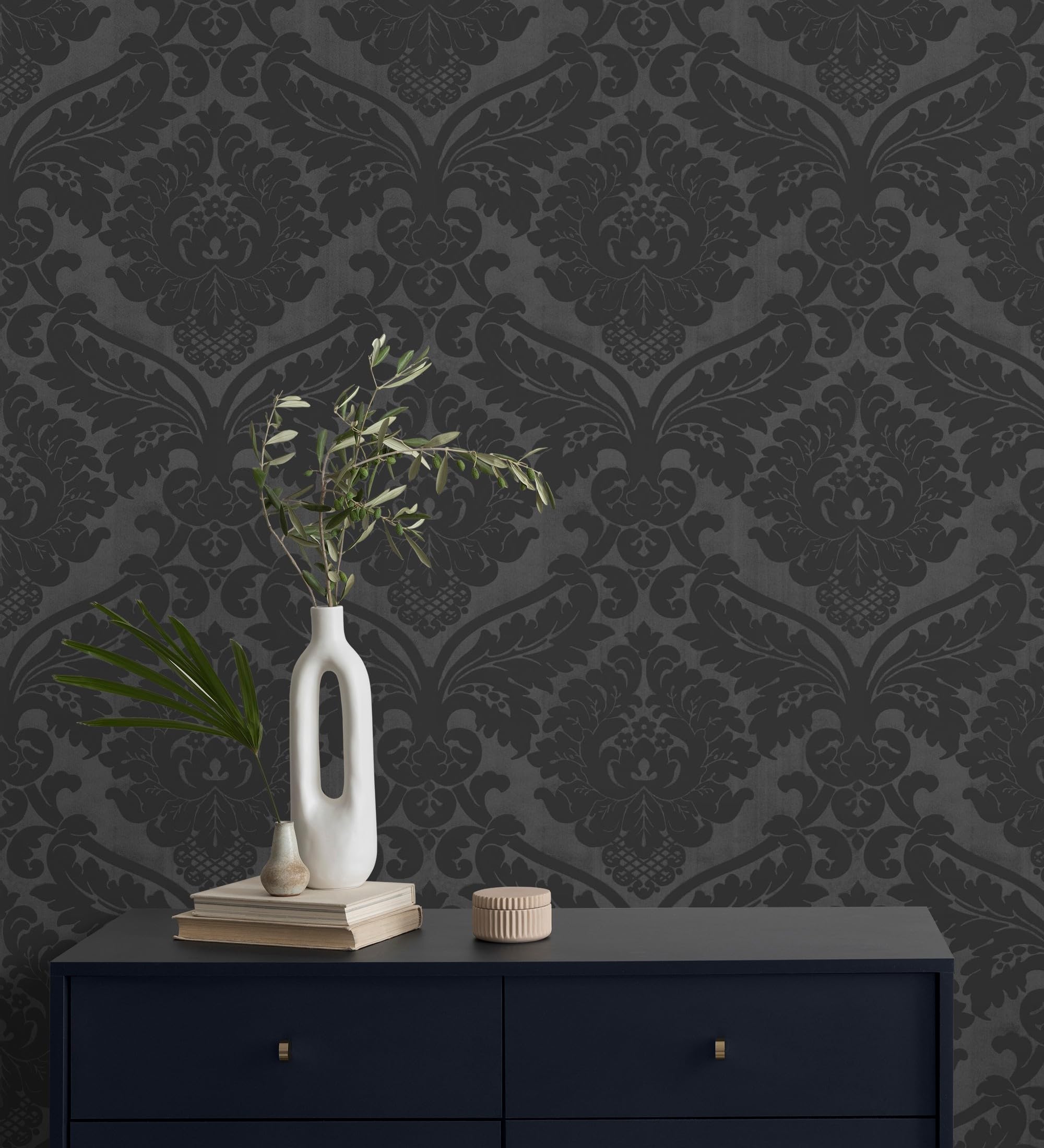 GAULAN 421504 - Papel pintado vinílico lavable de damasco victoriano color negro fondo satinado para pared salón cocina baño dormitorio mueble - Rollo de 10 m x 0,53 m