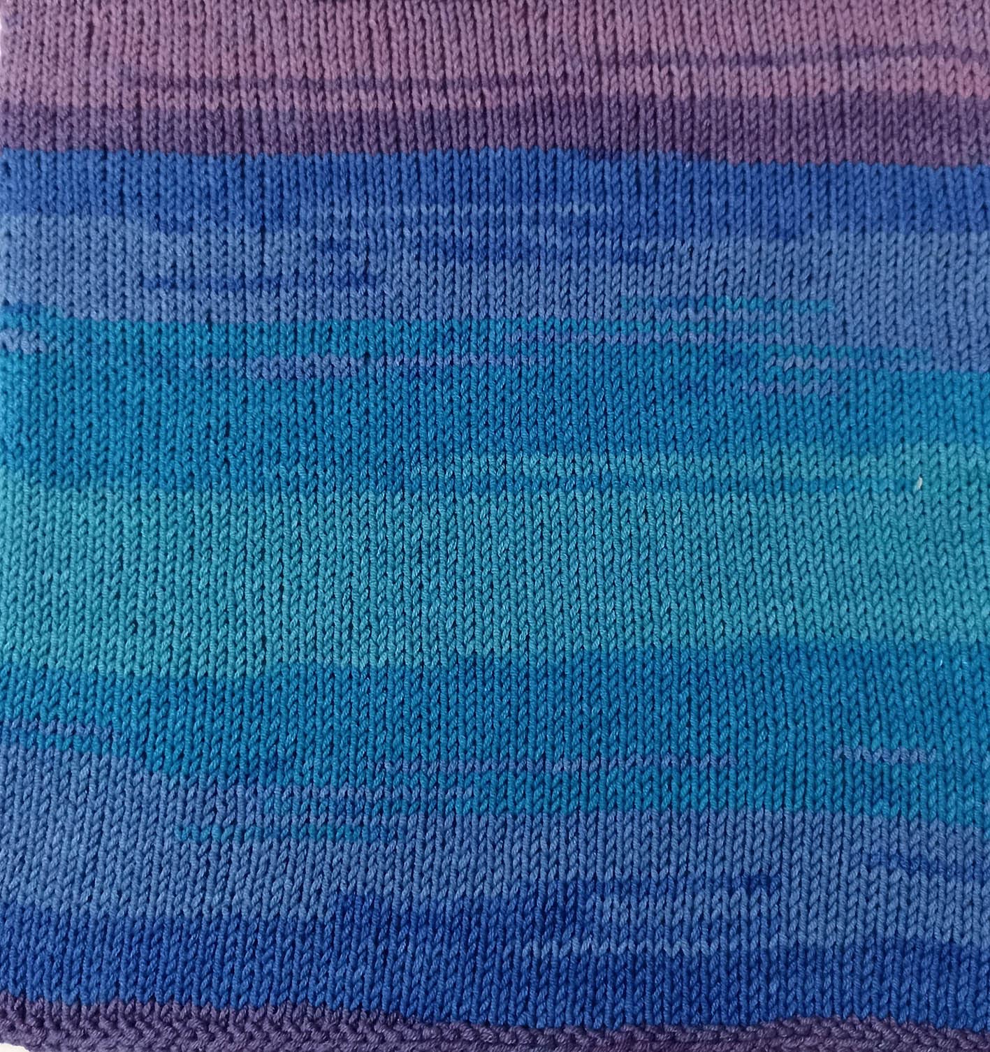 5 x 100 g Wollbiene Crazy Cotton Batik, 500 g with Colour Gradient, 55% Cotton, Multicoloured Knitting Wool, Crochet Wool - Image 3