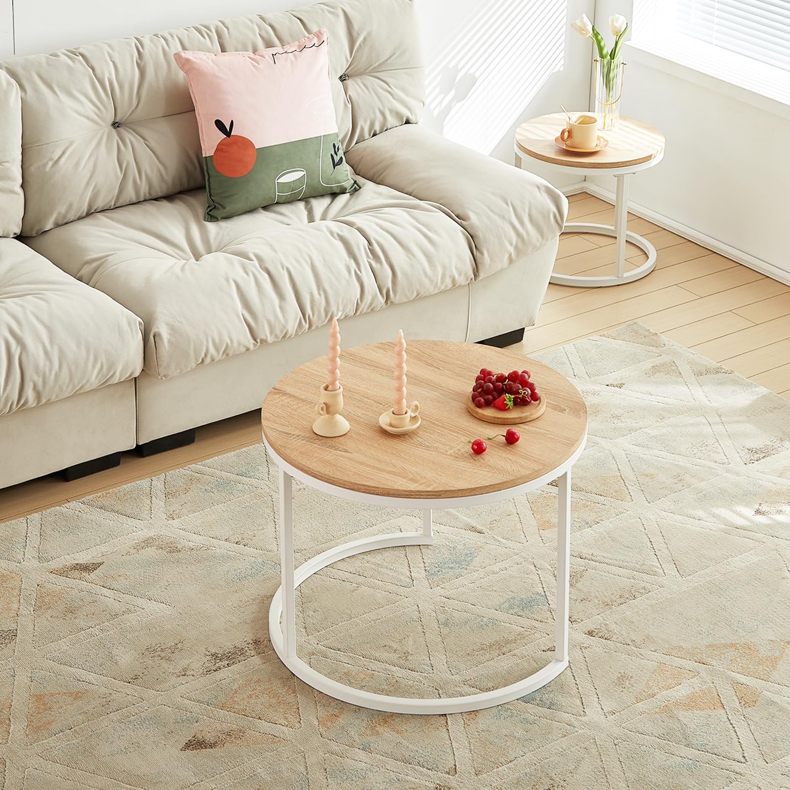buybyroom 2er-Set verschachtelbare Couchtische im skandinavischen Stil - Runde Wohnzimmertische - 60 x 45 cm und 40 x 35 cm - Eichen-Optik