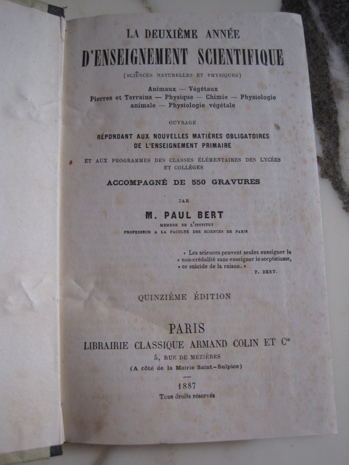 La Première Année d'enseignement scientifique, sciences naturelles et physiques animaux, végétaux, pierres et terrains, physique, chimie, physiologie végétale. Ouvrage répondant aux nouvelles matières obligatoires de l'enseignement primaire et aux program