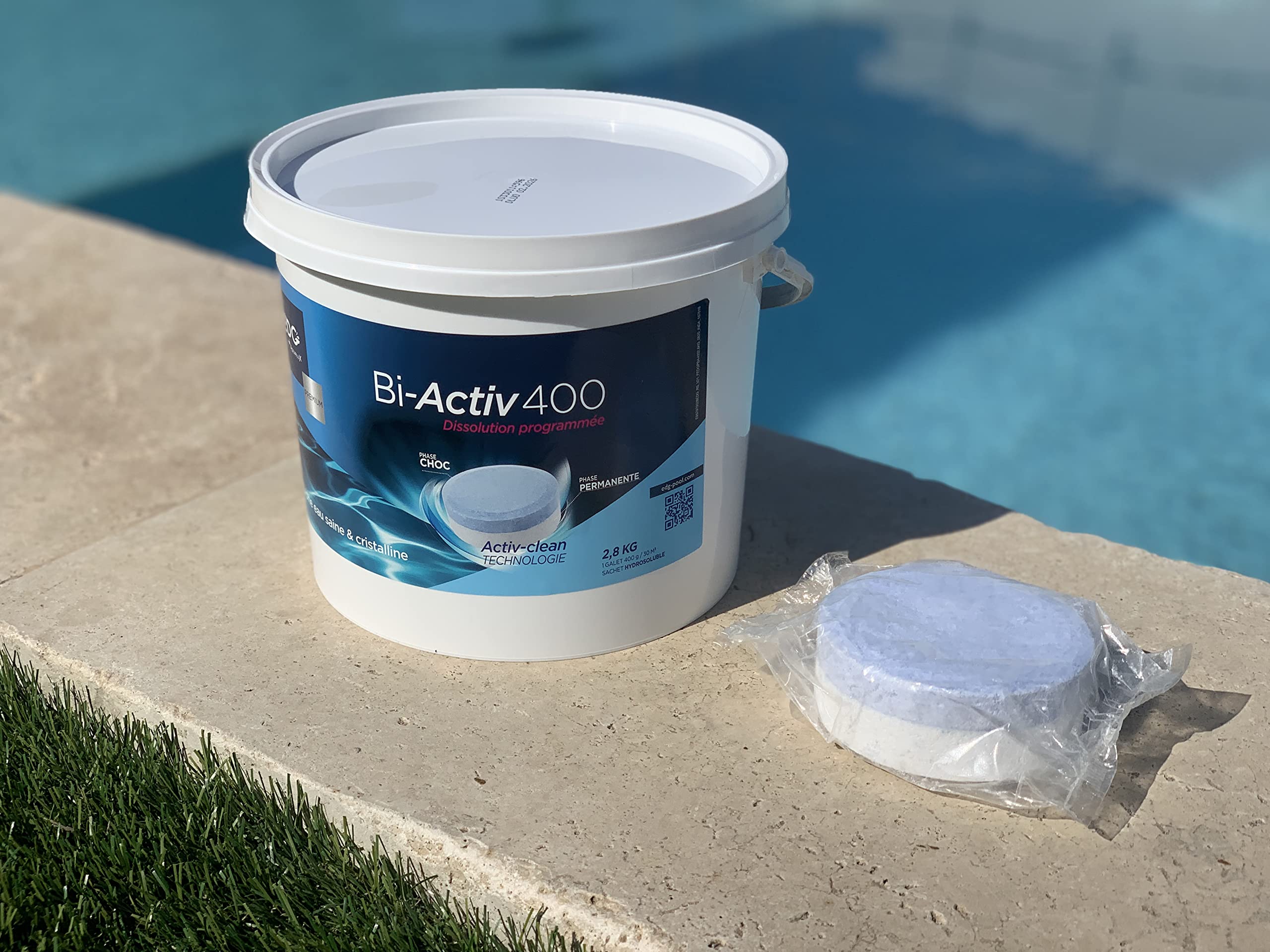 Chlore Choc Et Multi Fonctions Longue Durée Piscine - Double Effet - Seau 2,8 kg - Méga Galets 400g - Sachet Hydrosoluble sans Contact - Traitement Permanent Bassin