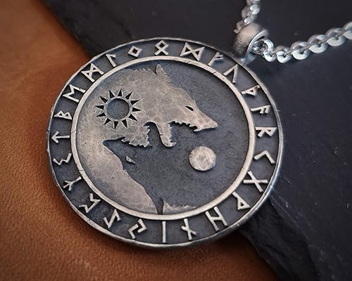 Miniatura 6 de Small 925 Sterling Silver Viking Wolf Yin Yang Necklace With Full Set of Runes For Men and Women - Wolves Fenrir Geri Freki Skoll Hati - Viking