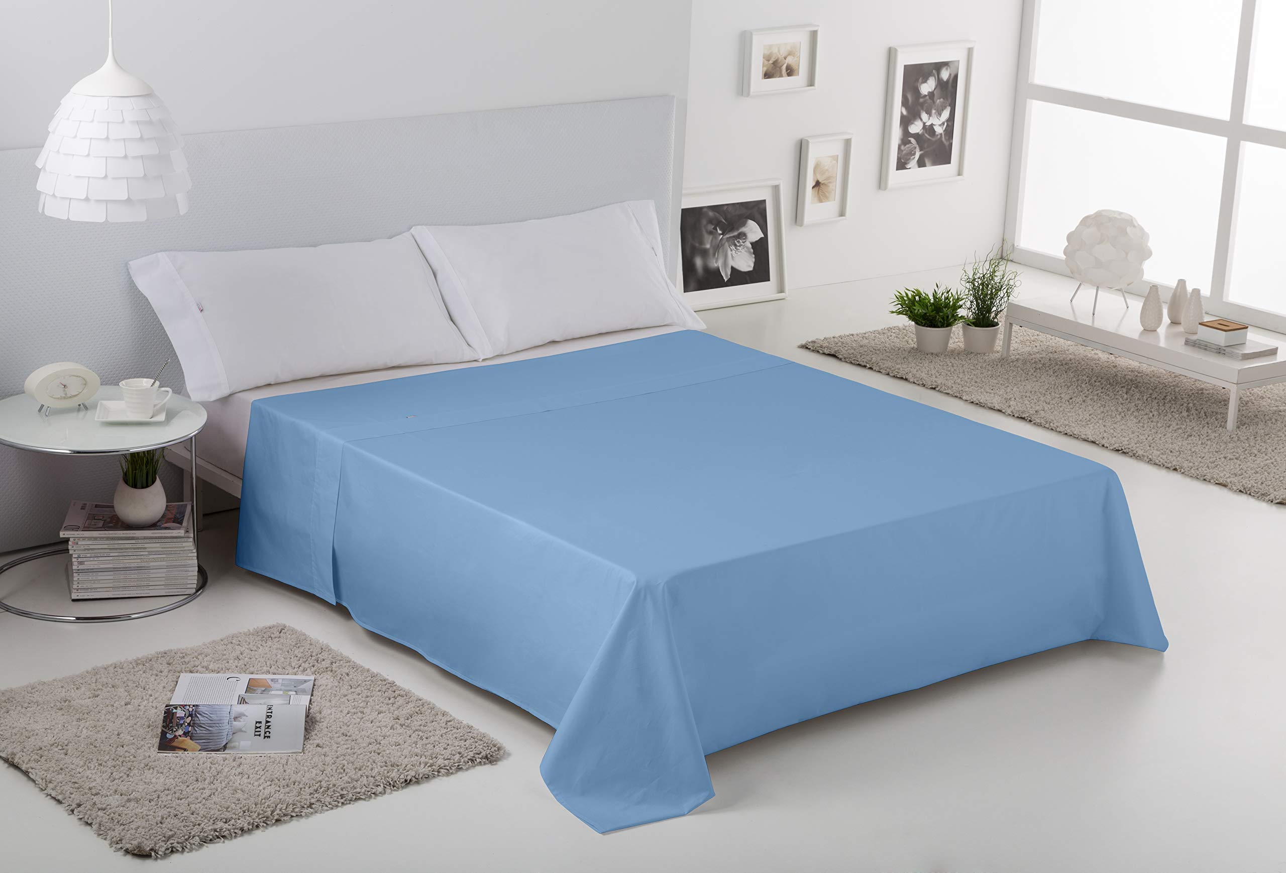 Sábana SABANA ENCIMERA color azul claro - Cama de 200 50% algodón / 50% poliéster - 144 hilos. Gramage: 115