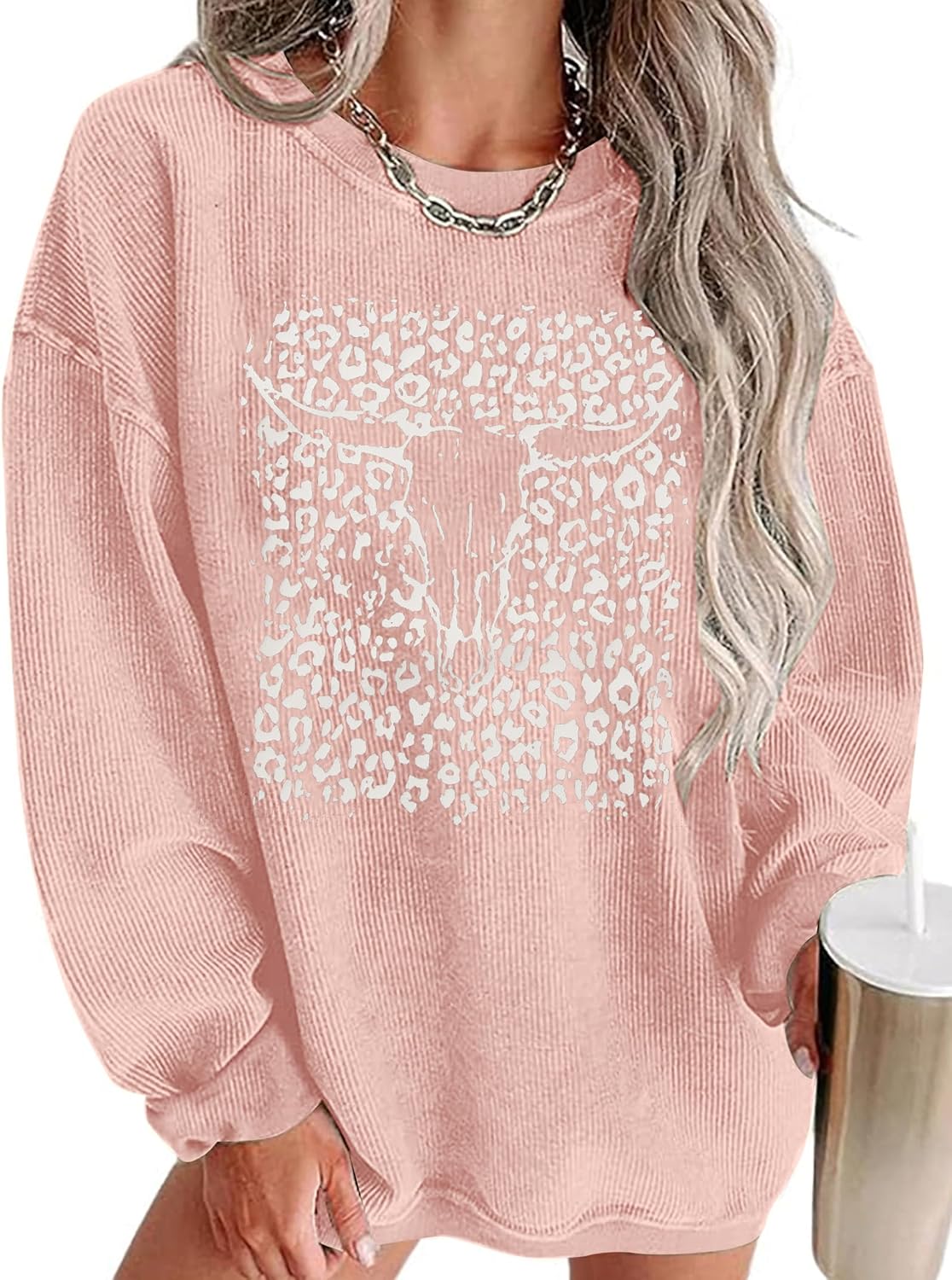 UNIQUEONE Boho Cow Skull Sweatshirt Women: Cowgirl Sweater Vintage Western Rodeo Graphic Tee Country Concert Outfits Pullover