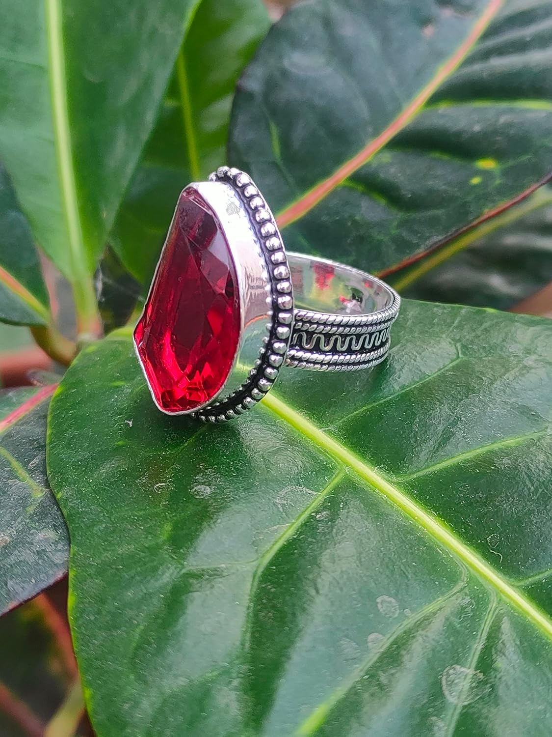 Garnet Quartz Ring|Boho Hippie Style ring|925 Sterling Silver Plated| Christmas Day Gift| | Designer Band Ring| handmade Ring| Garnet Jewelry| OOAK Gifts