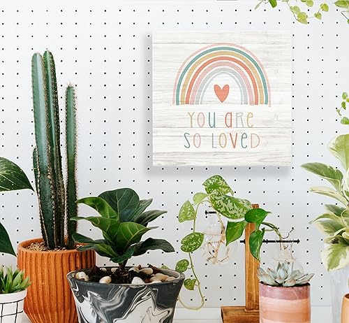 Miniatura 46 de SRADMO Letrero de madera con texto en inglés "You Are So Loved Rainbow Heart Wood" para decoración de escritorio, con citas inspiradoras para niños
