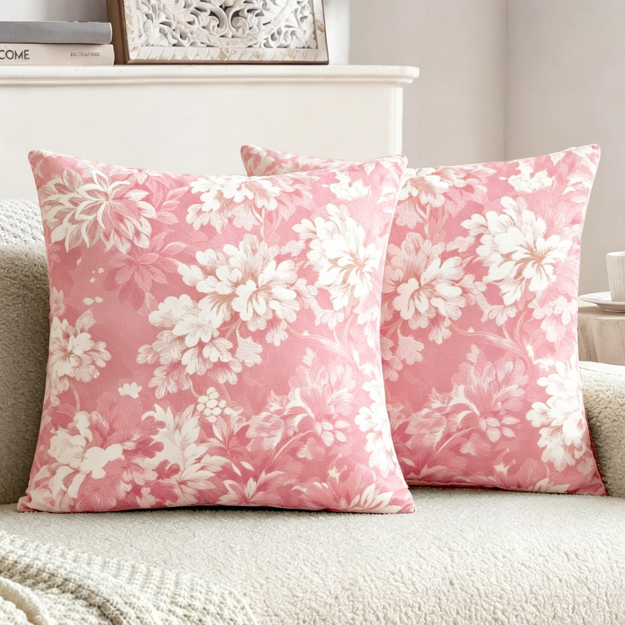 XPHZZL Cushion Covers 45x45 cm Set of 2, Vintage Floral Soft Short Plush Pillow Covers with Invisible Zipper, Retro Flower Decorative Covers for Sofa Bed Garden Living Room-Blush Pink