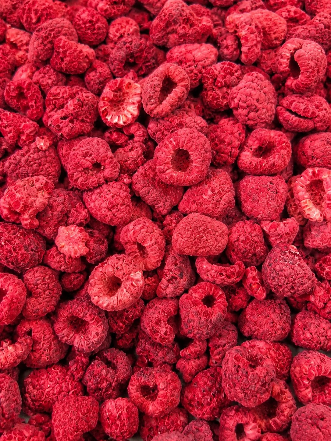 Lamponi Liofilizzati Interi 250g Senza Zucchero Aggiunto, 100% Frutta, Snack Croccante, Frutta Liofilizzata per Yogurt, Cereali, Porridge, Dolci, Dessert, Torte e Colazione