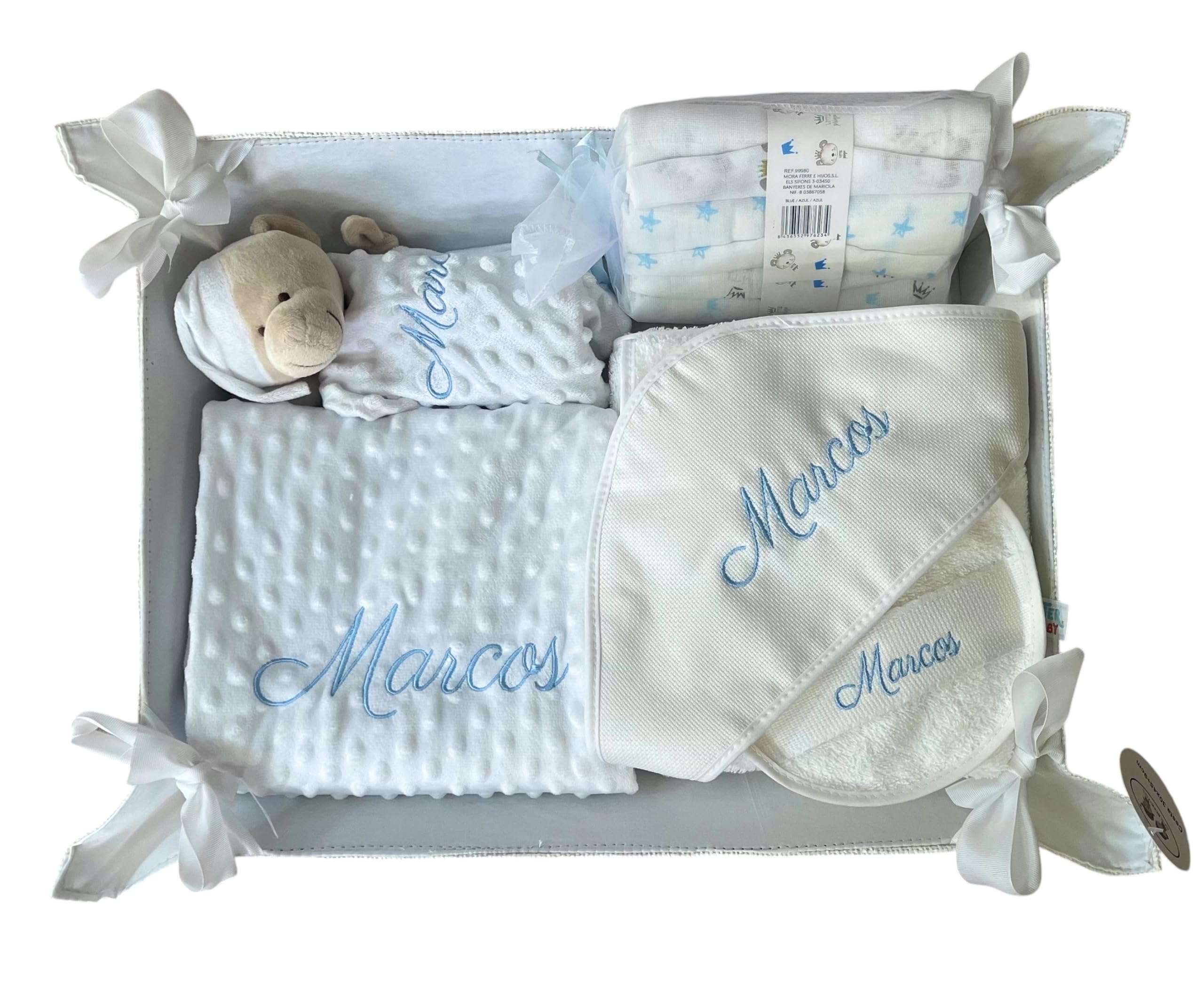 Danielstore - Canastilla Bebé Personalizada | Manta y Dou Dou con Nombre | Toalla de Baño y Babero Bordados | Pack 3 Gasas | Cesta para Recién Nacidos