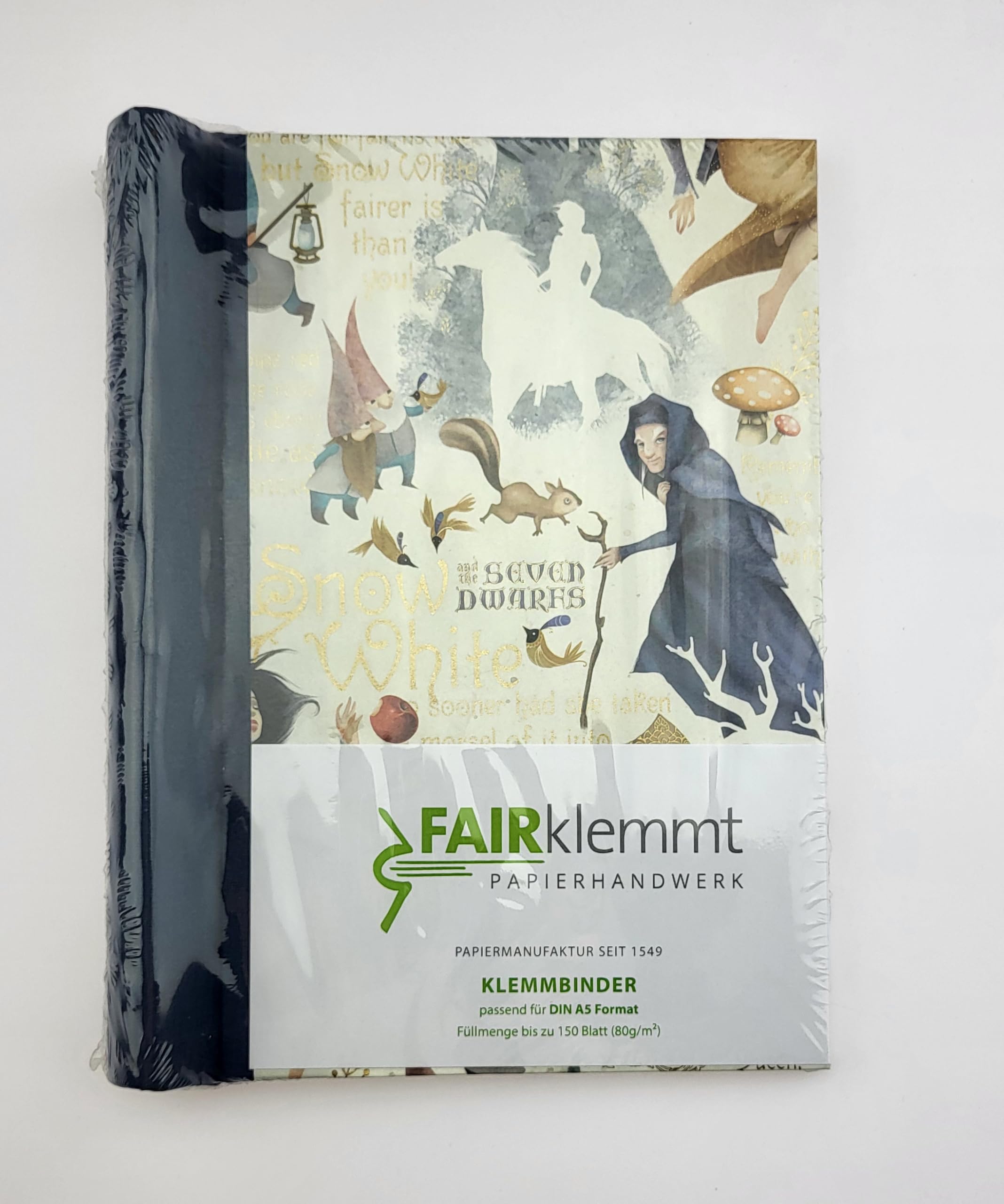 Klemmbinder Snow White, A5, Weiß, 150 Seiten, 16,5 x 22,0 cm, 3mm starke Buchbinderpappe, Kaschiert mit italienischem Dekorpapier, Leinenrücken in hellbraun, Matt schwarz Innenspiegel