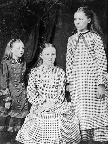 Miniatura 9 de The Queen's Treasures Ropa de muñeca de 18 pulgadas, Little House on The Prairie Auténtica Laura & Mary Ingalls traje de vestido azul a cuadros,