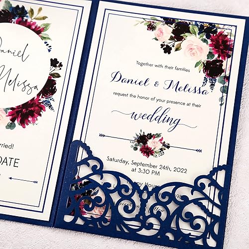 Miniatura 6 de 50 invitaciones de boda personalizadas de 4.7 x 7 pulgadas, color azul marino, cortadas con láser, con sobres, bolsillo rosa hueco y banda para el