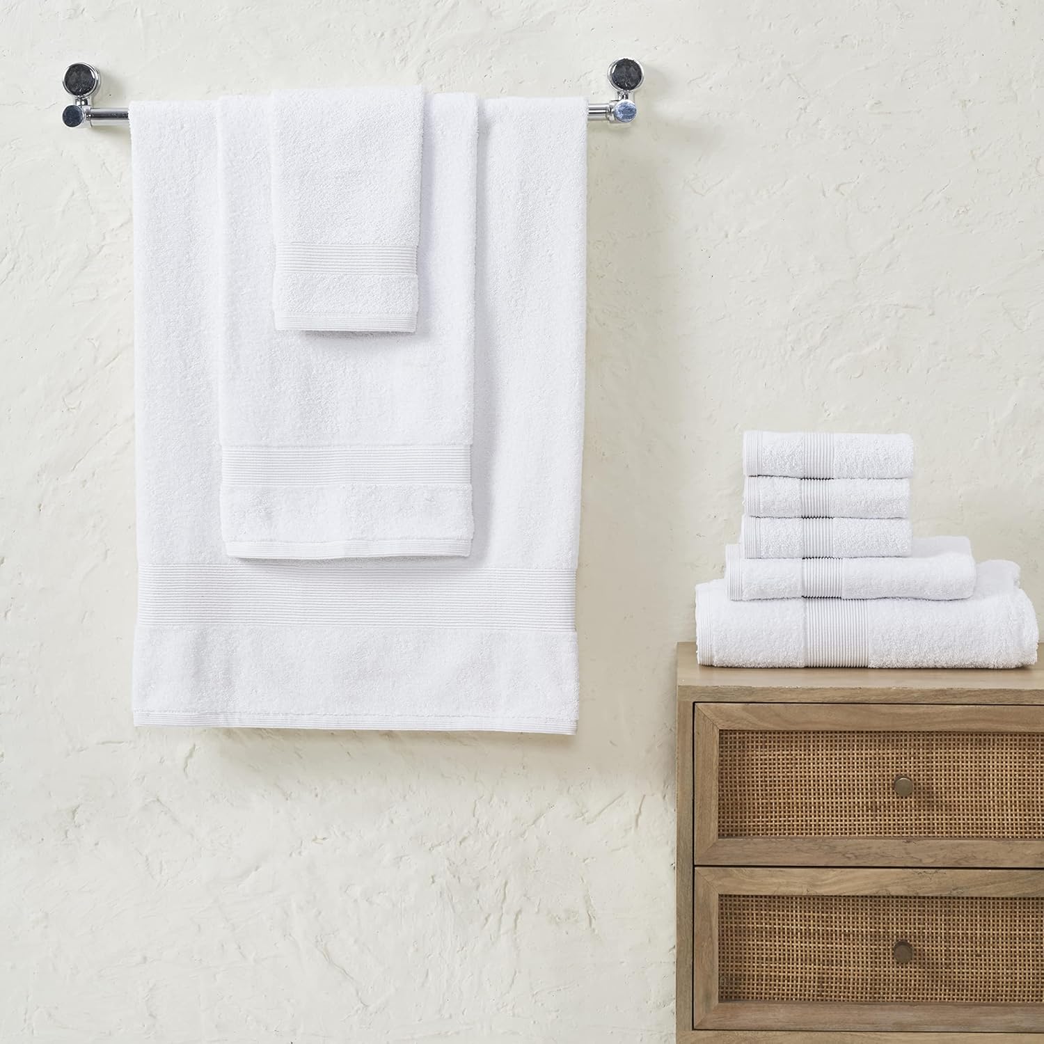 Fabstyles Super Absorbent 8 Piece Towel Set, Ultra Soft Quick Dry Towels, Plush Spa & Hotel Luxury Towel Sets (White)