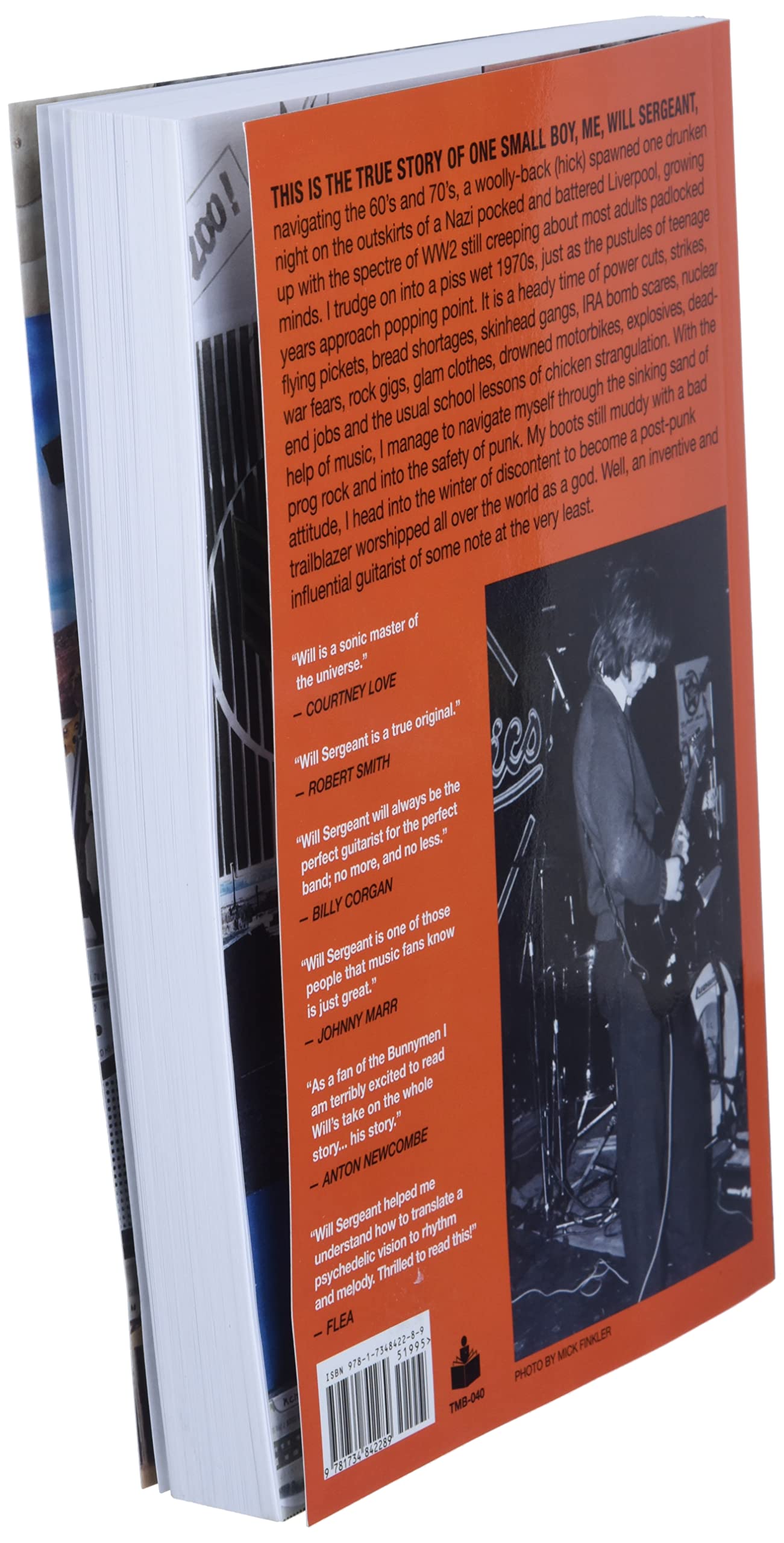 Bunnyman Post War Kid To Post Punk Guitarist Of Echo And The Bunnymen Sergeant Will Bickerdike Jennifer Otter Books Amazon Ca