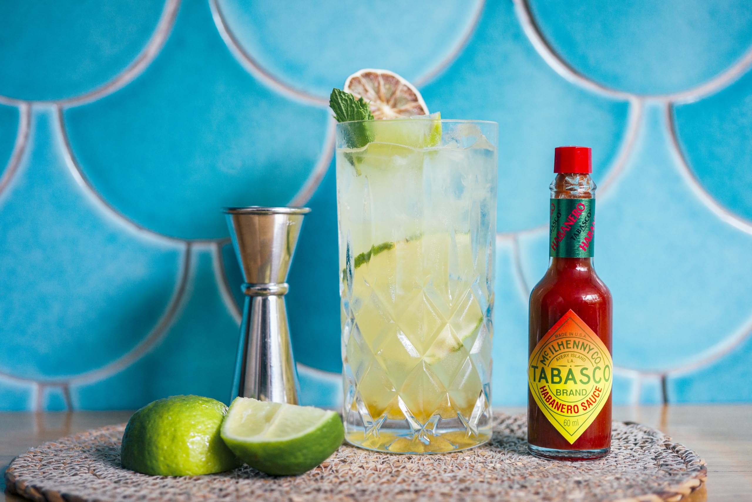 Tabasco Habanero - Salsa Picante Sabor Fuerte, Elaborada Con Chiles Habaneros, Ideal Para Dar Un Toque Atrevido A La Cocina, 60 ml — view 5