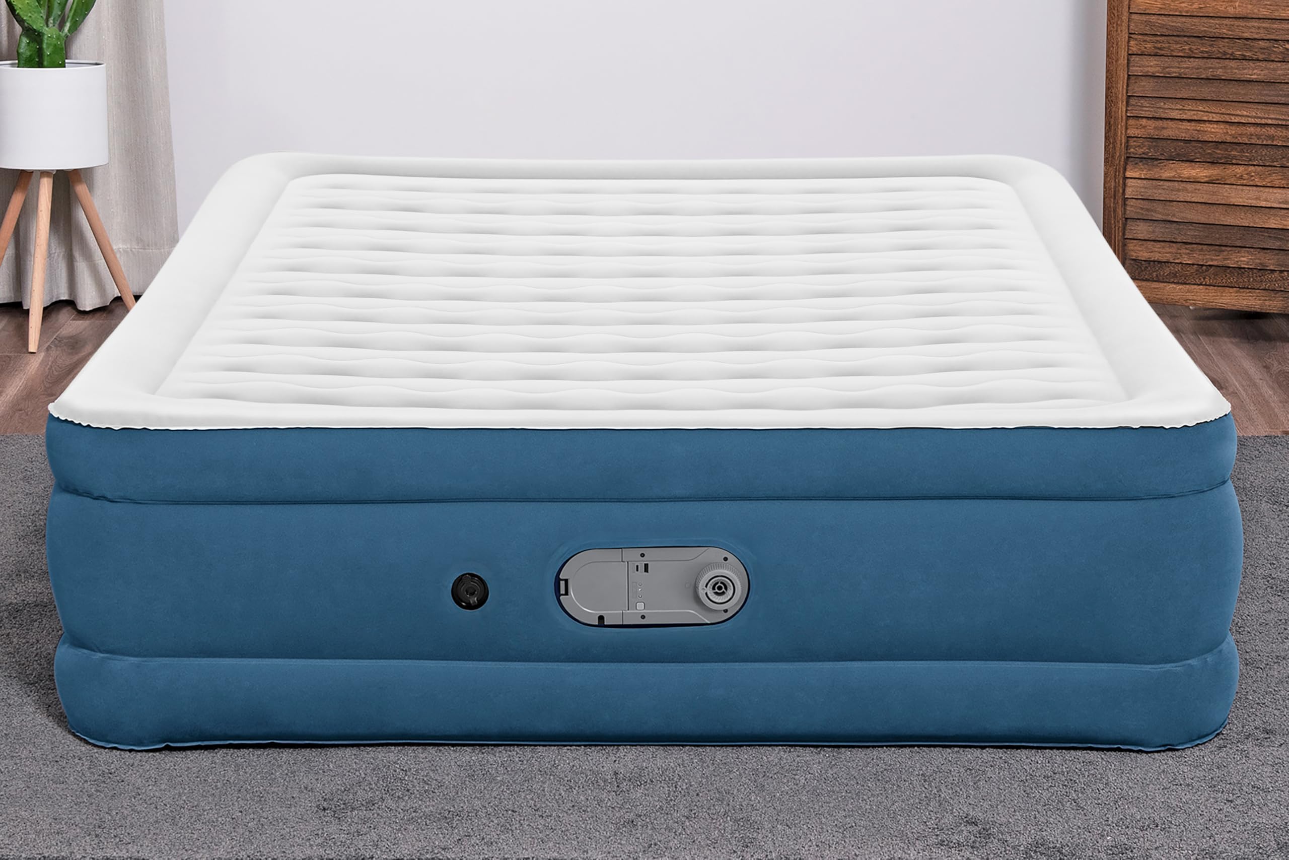Bestway AlwayzAire Doppelluftbett mit integrierter Doppelpumpe, 203 x 152 x 46 cm, 2 Personen, bis 300 kg, flüsterleise zweite Pumpe, USB-Anschlüsse, strapazierfähiges Vinyl, Tasche, Reparaturflicken