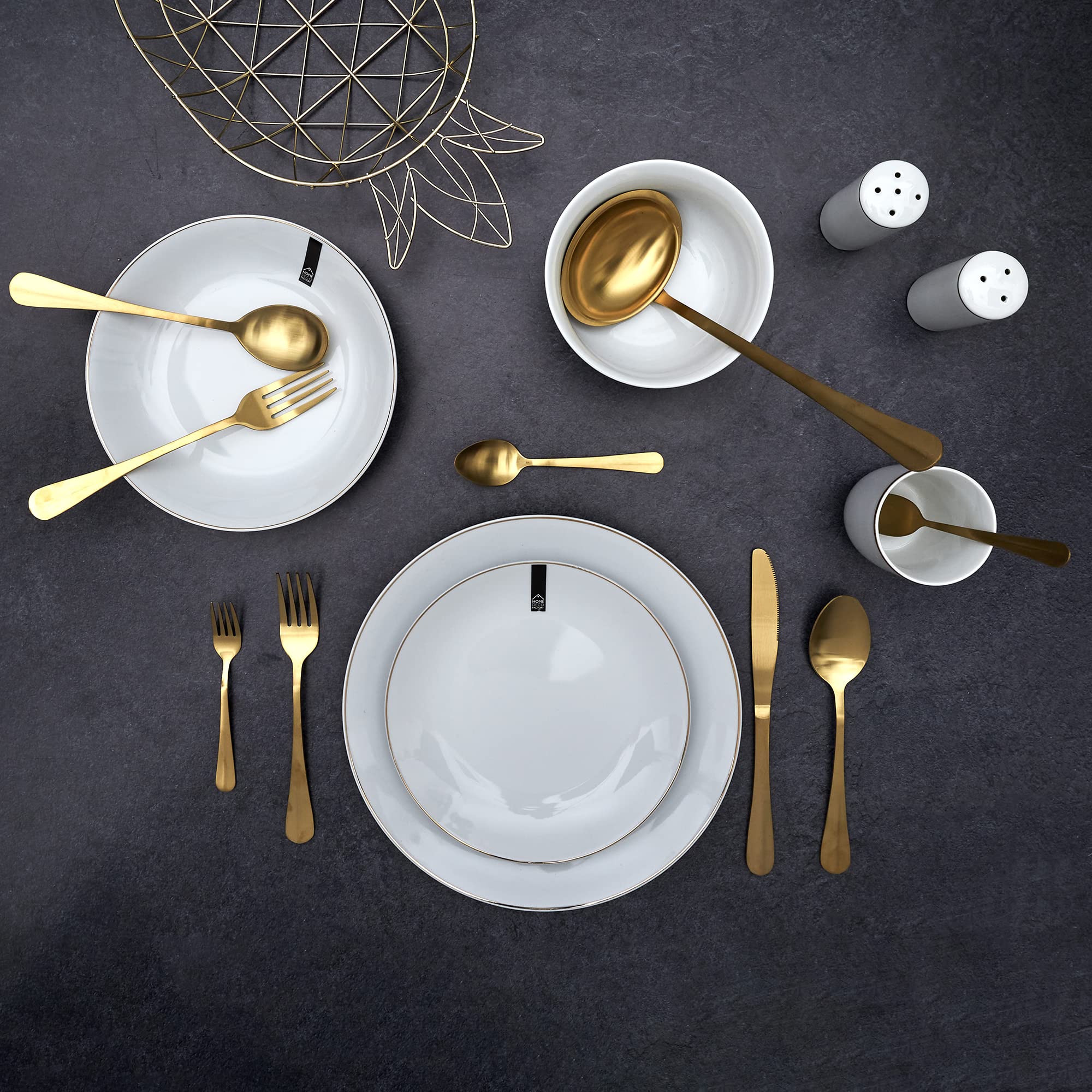HOME DECO FACTORY - KA4662 Ensemble Couverts 39 Pièces Dorés - Élégant pour Dîners Raffinés - Idéal Occasions Spéciales et Quotidien - Taille Parfaite - Doré