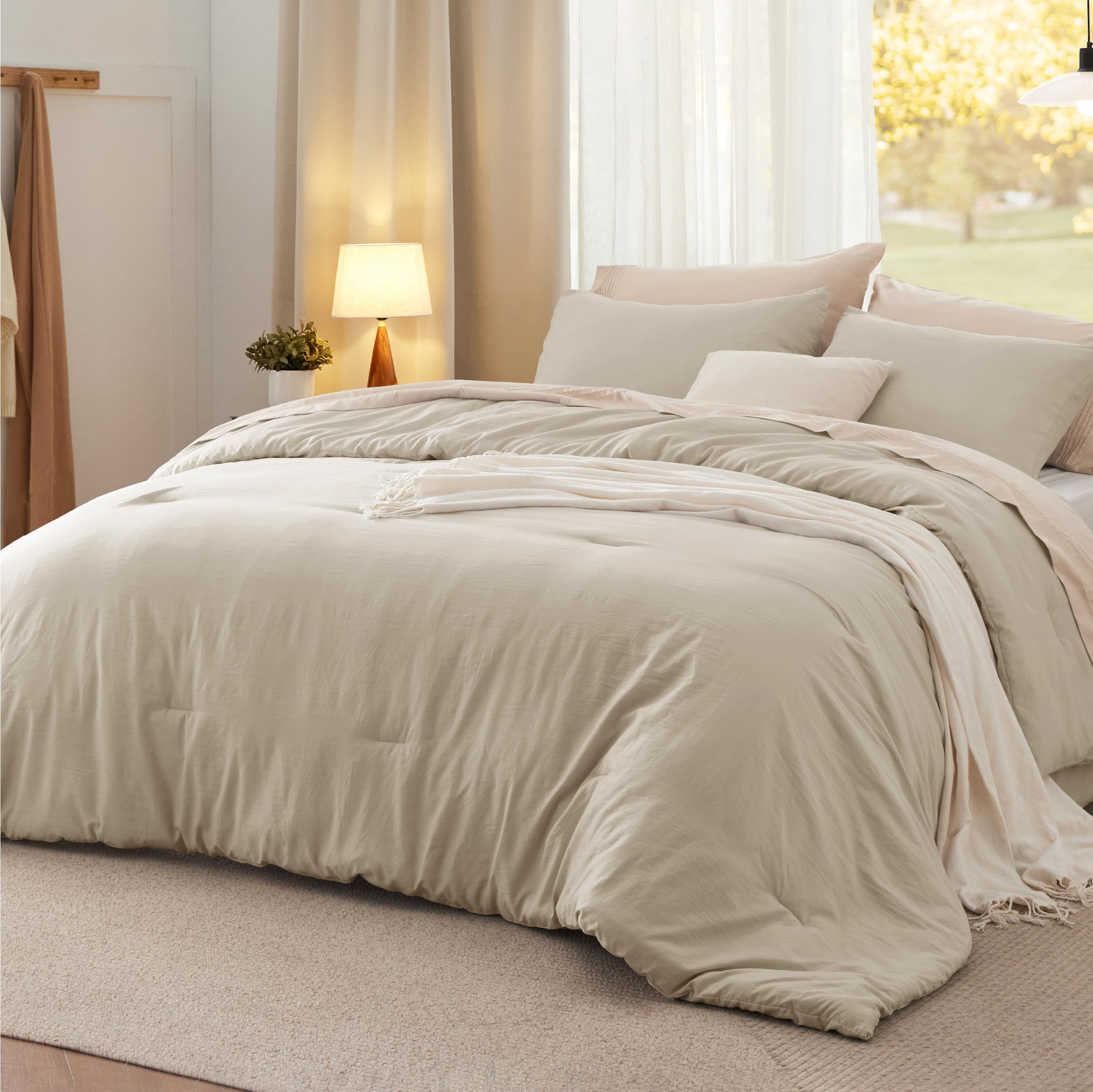 Bedsure Queen Size Comforter Set, Sand Soft Prewashed Bedding for All Seasons, 3 Pieces GentleSoft™ Warm Down Alternative Bed Set, 1 Lightweight Comforter (90"x90") and 2 Pillowcases (20"x26")