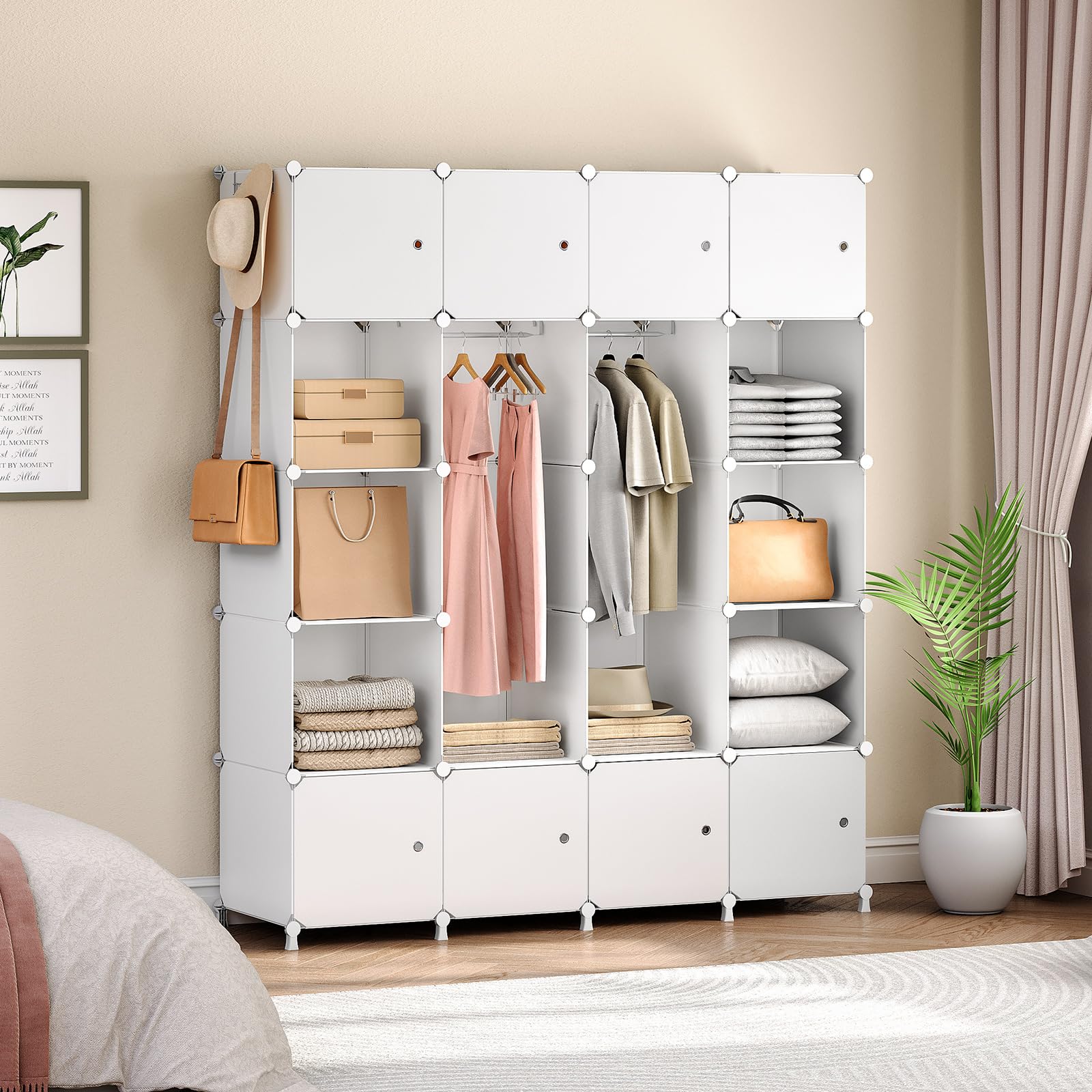 HOOBRO Armoire Penderie Modulable, 20 Cubes, Armoire Chambre Portable, Armoire de Rangement avec Portes et tringles, 2 patères, pour Vêtements, Chaussures, Jouets, Blanc EWT45LY01N1