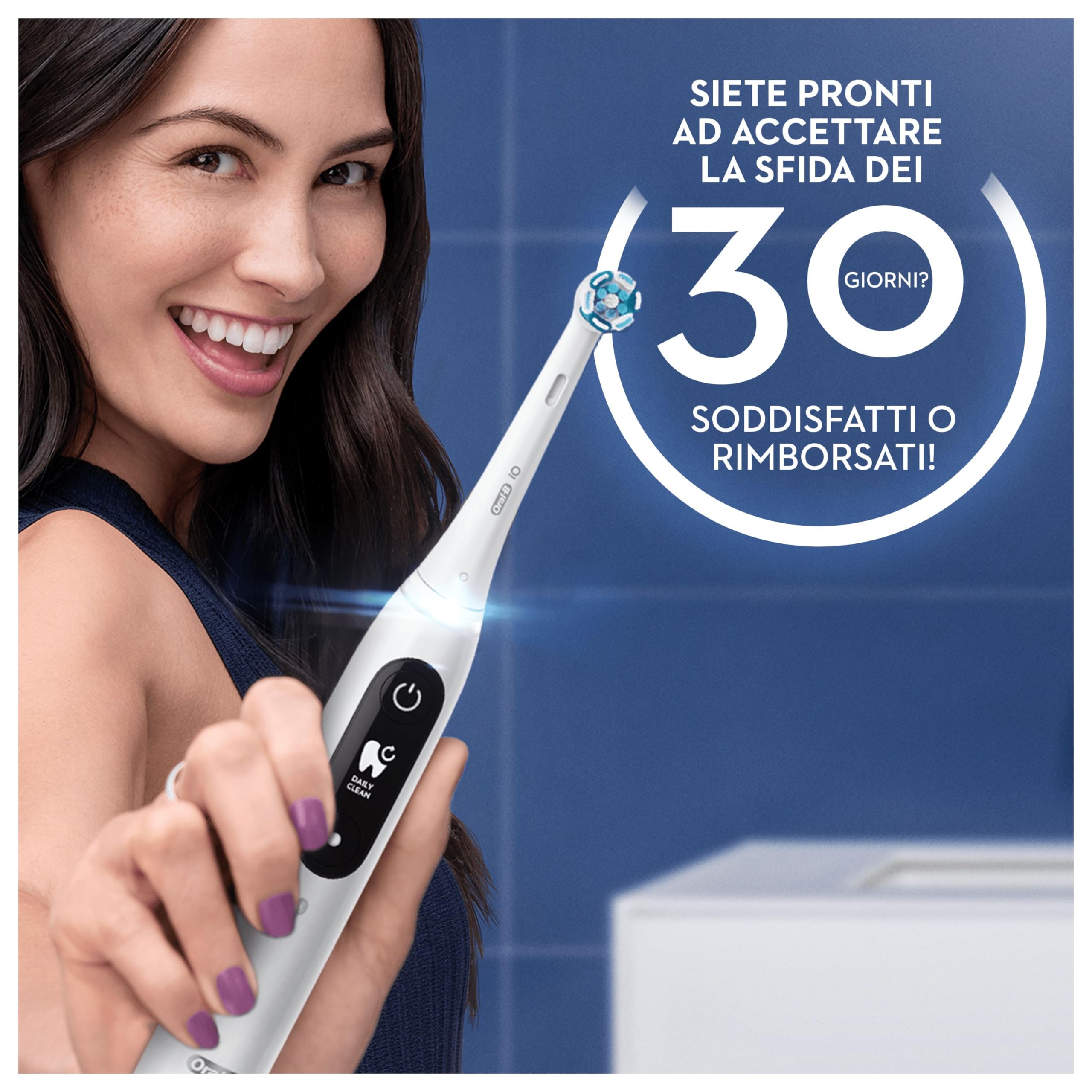 Oral-B Spazzolino Elettrico Ricaricabile iO 7 Bianco, 3 Testine Di Ricambio, 1 Custodia Da Viaggio. 1 Spazzolino