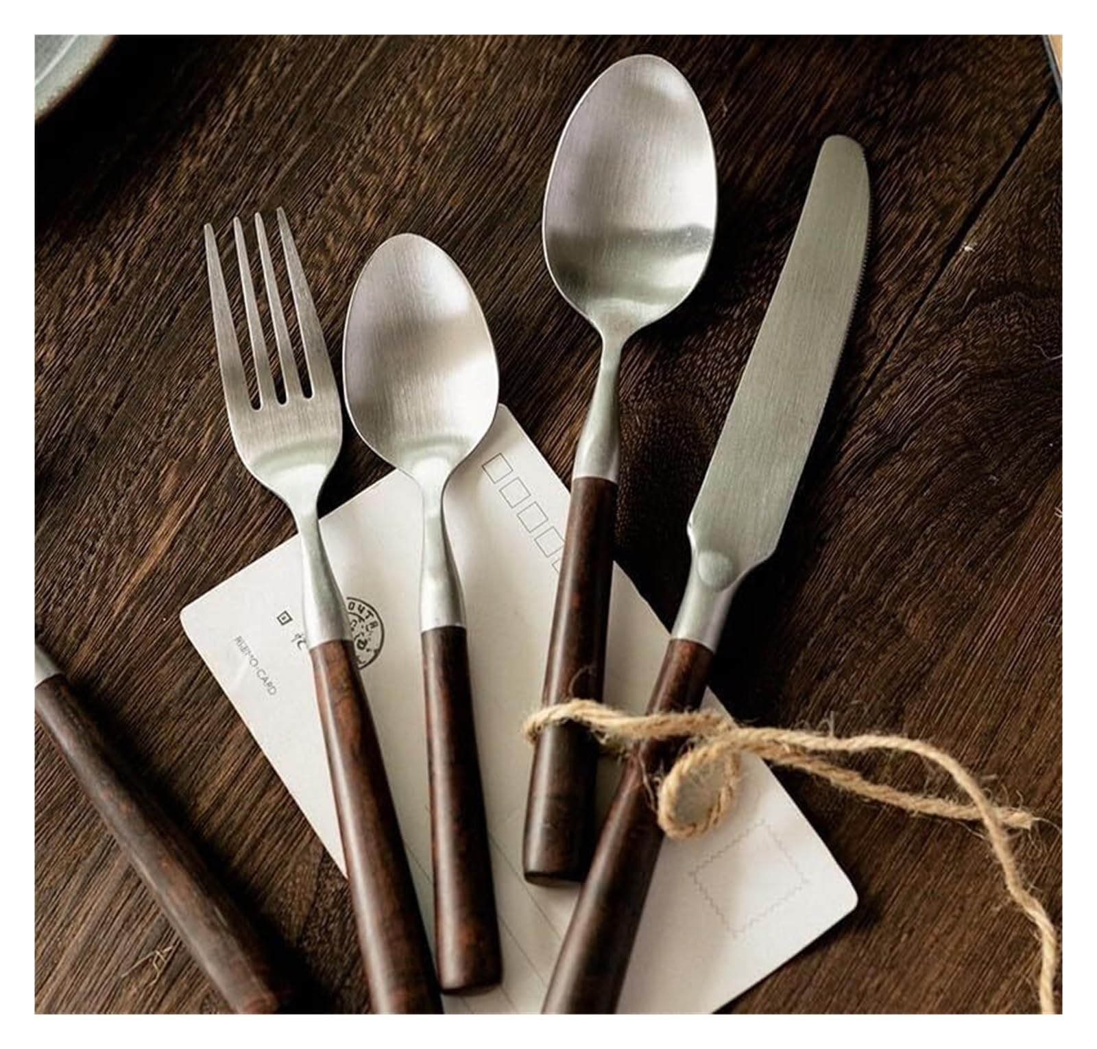 Juego de cubiertos de acero inoxidable, incluye cuchara-tenedor, cuchillo y tenedor for carne, 4/7 piezas, mango redondo de madera maciza con acabado mate cepillado.(4 Pieces for 1)