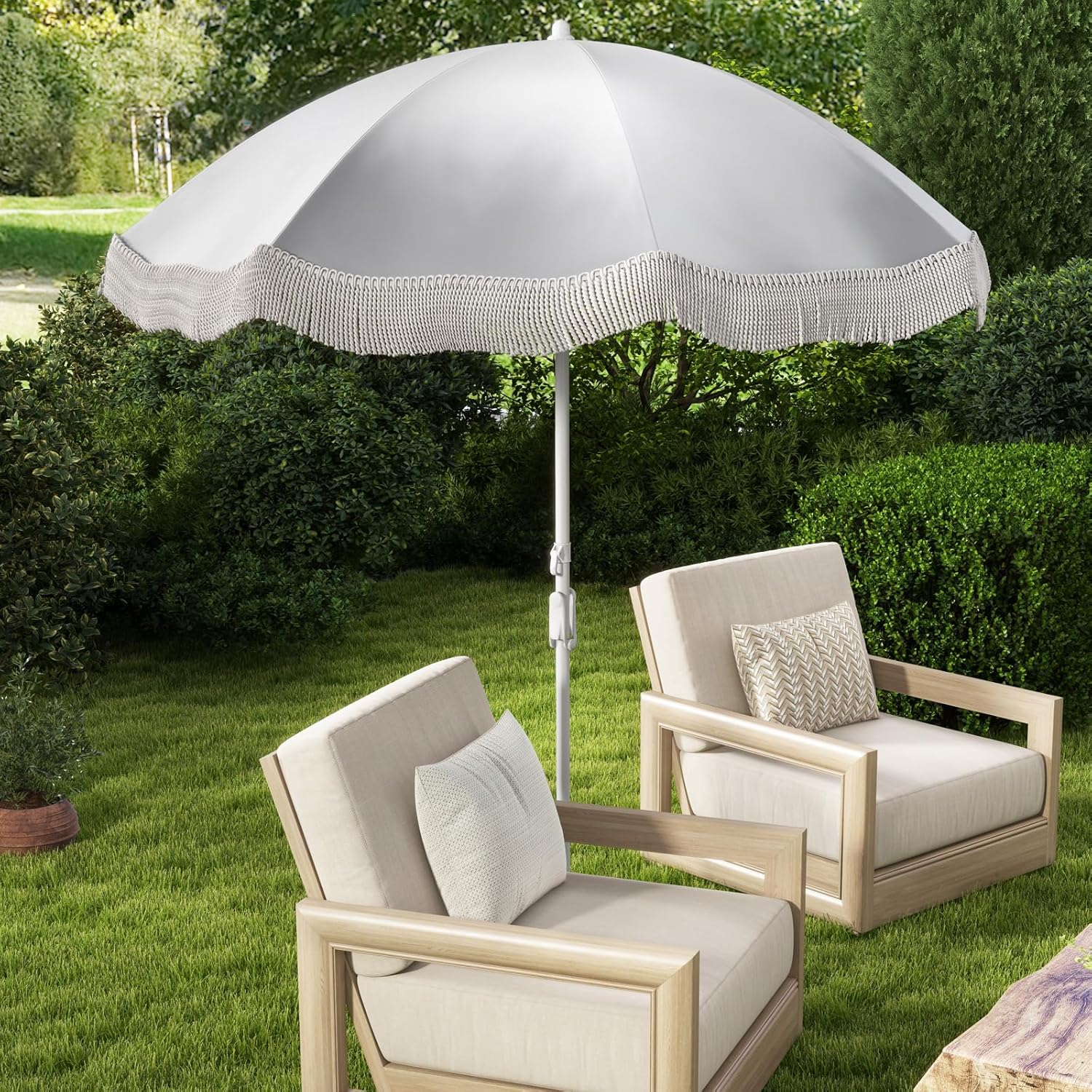 HAPPYGRILL 6.5 FT Outdoor Fringe Beach Umbrella, UPF50+ Sun Protection, Portable Sunshade Umbrella with Carrying Bag, Push Button Tilt, Patio Tassel Umbrella for Garden Lawn Poolside Table, (Cream White)